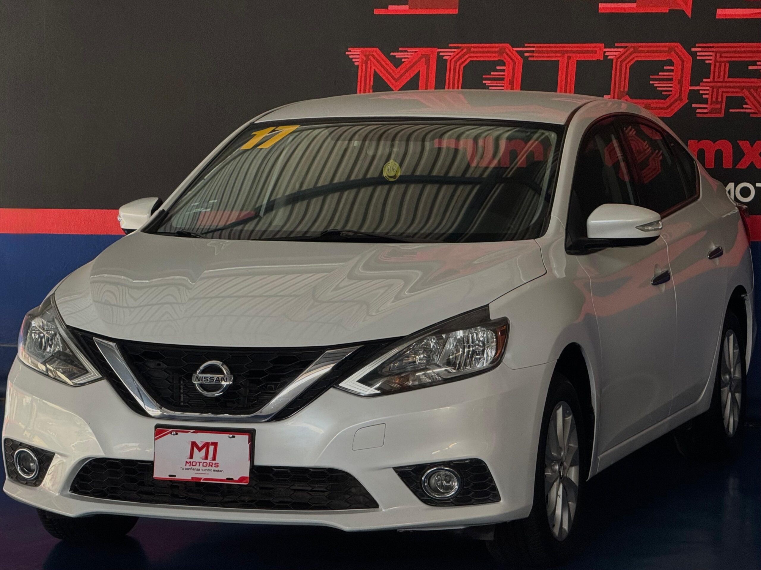 NISSAN SENTRA ADVANCE CVT 2017