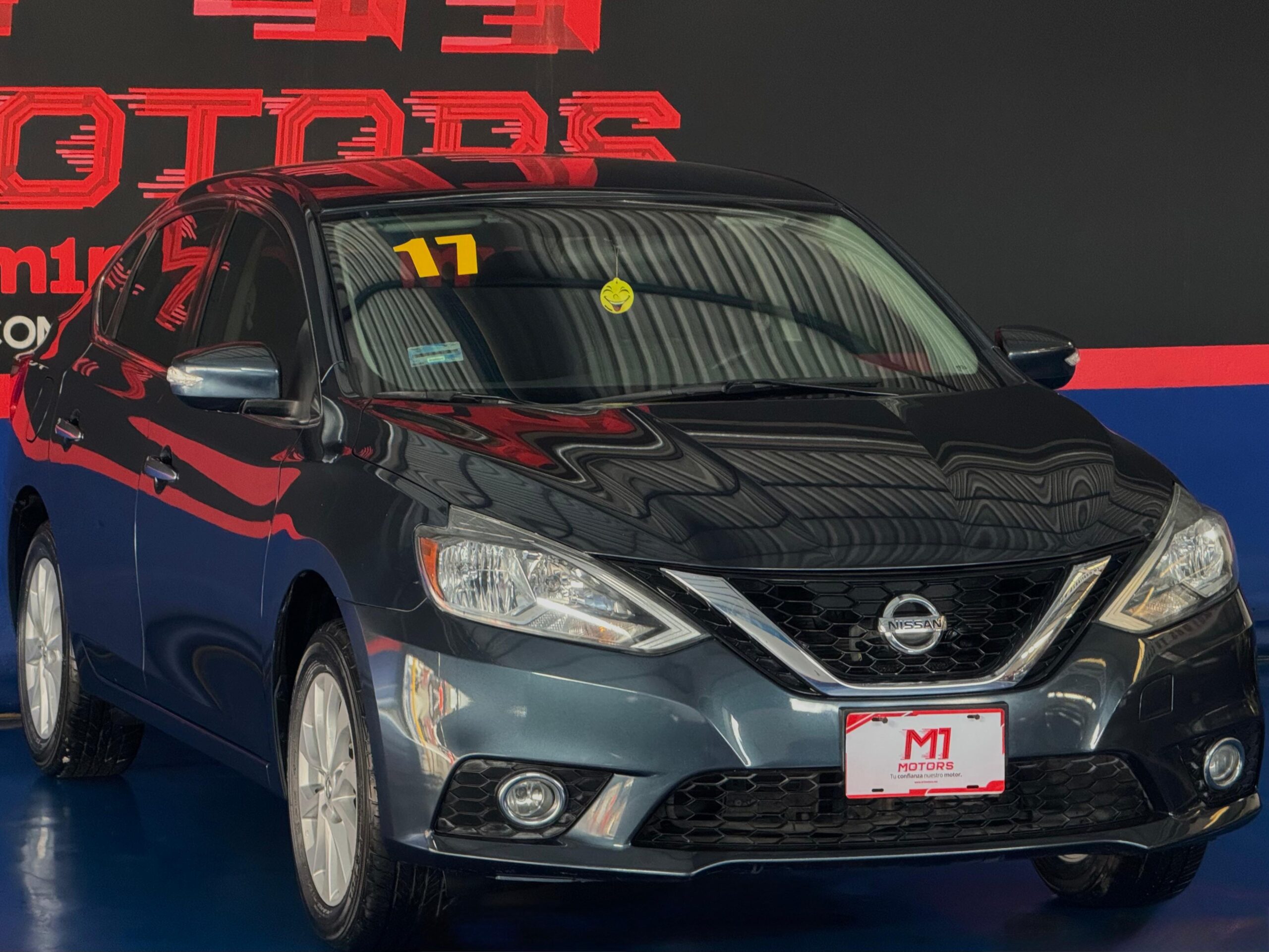 NISSAN SENTRA ADVANCE CVT 2017