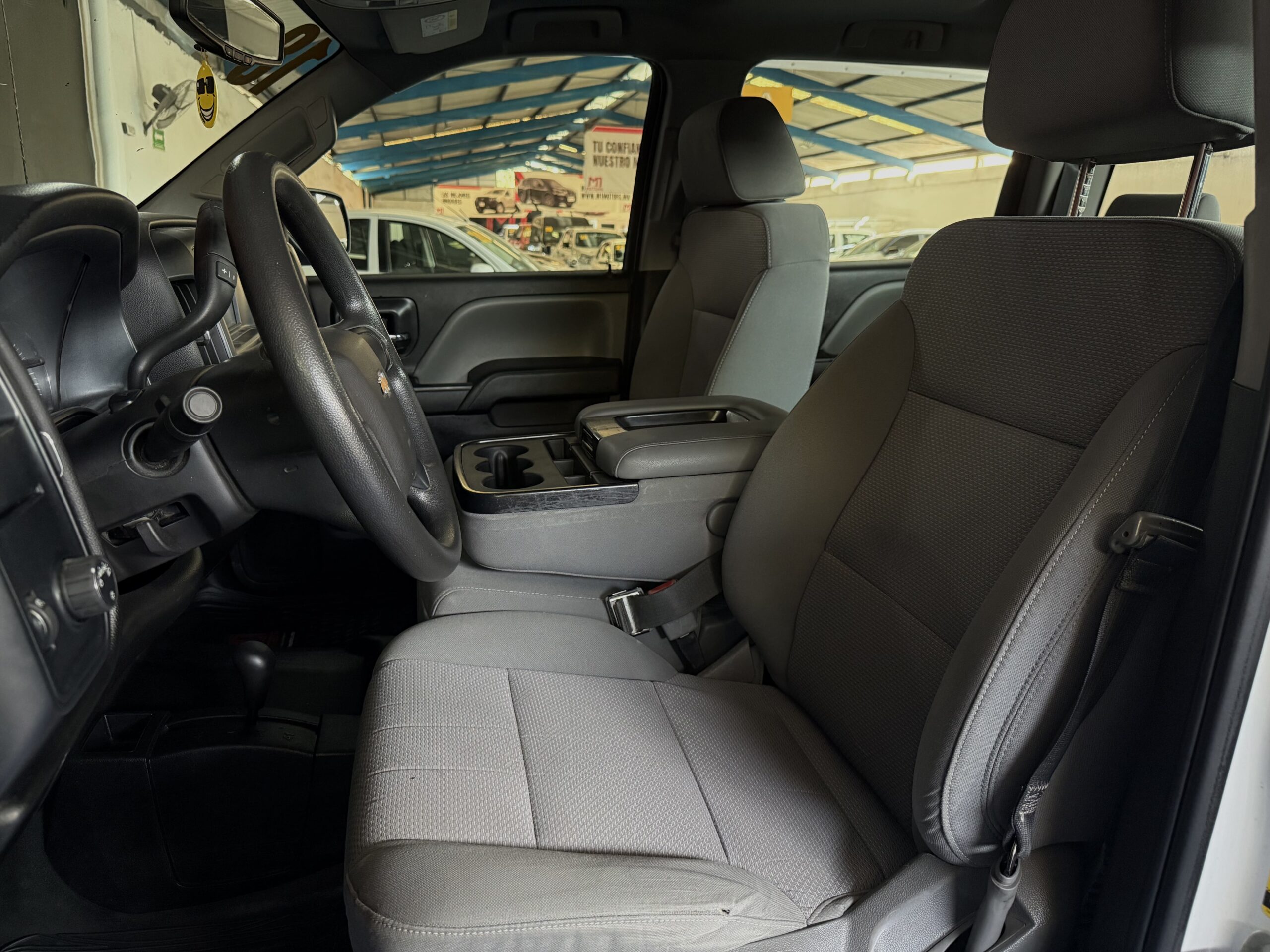 CHEVROLET SILVERADO 2500 DOB CABINA LS 4X4 2018