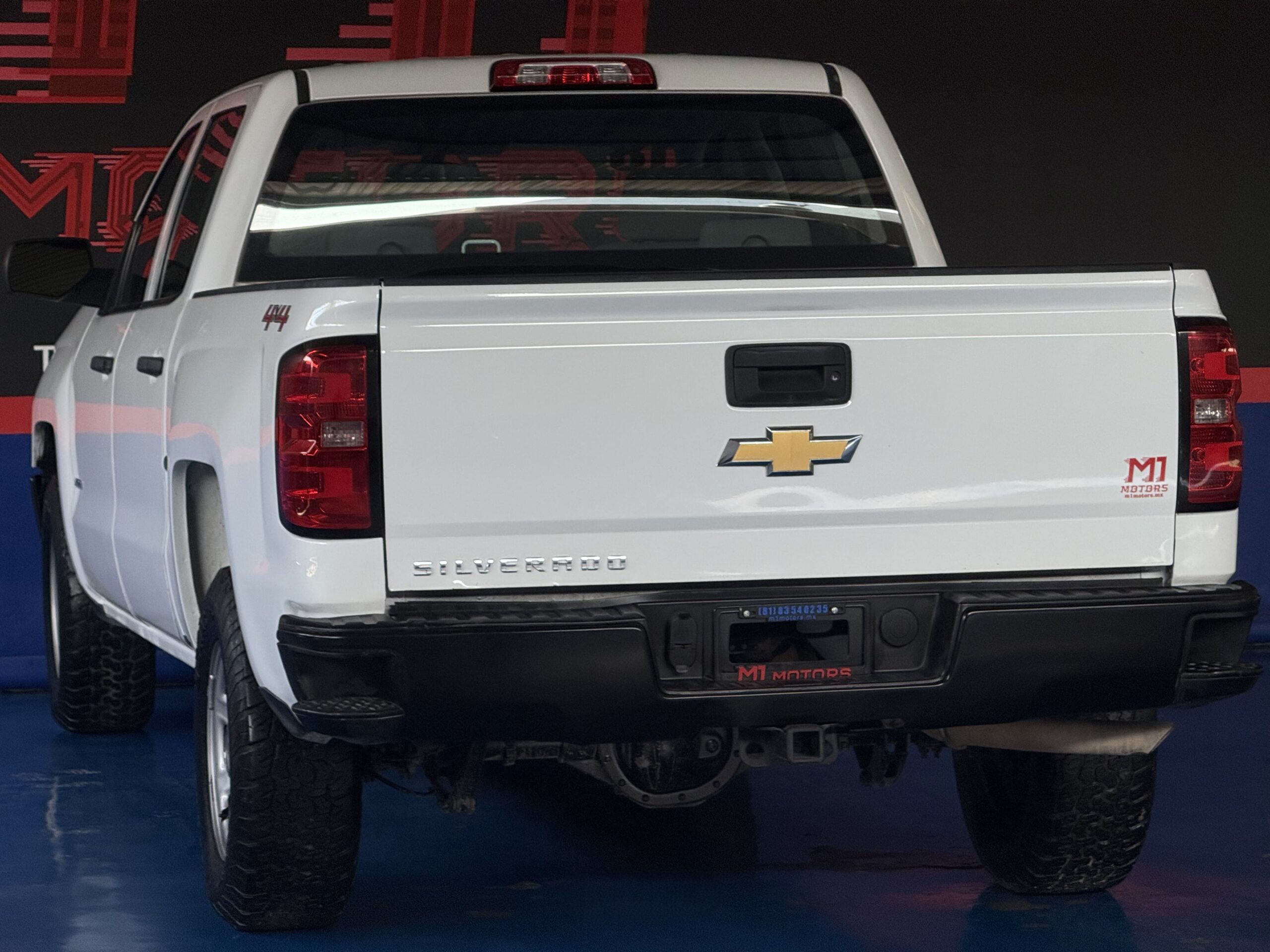 CHEVROLET SILVERADO 2500 DOB CABINA LS 4X4 2018