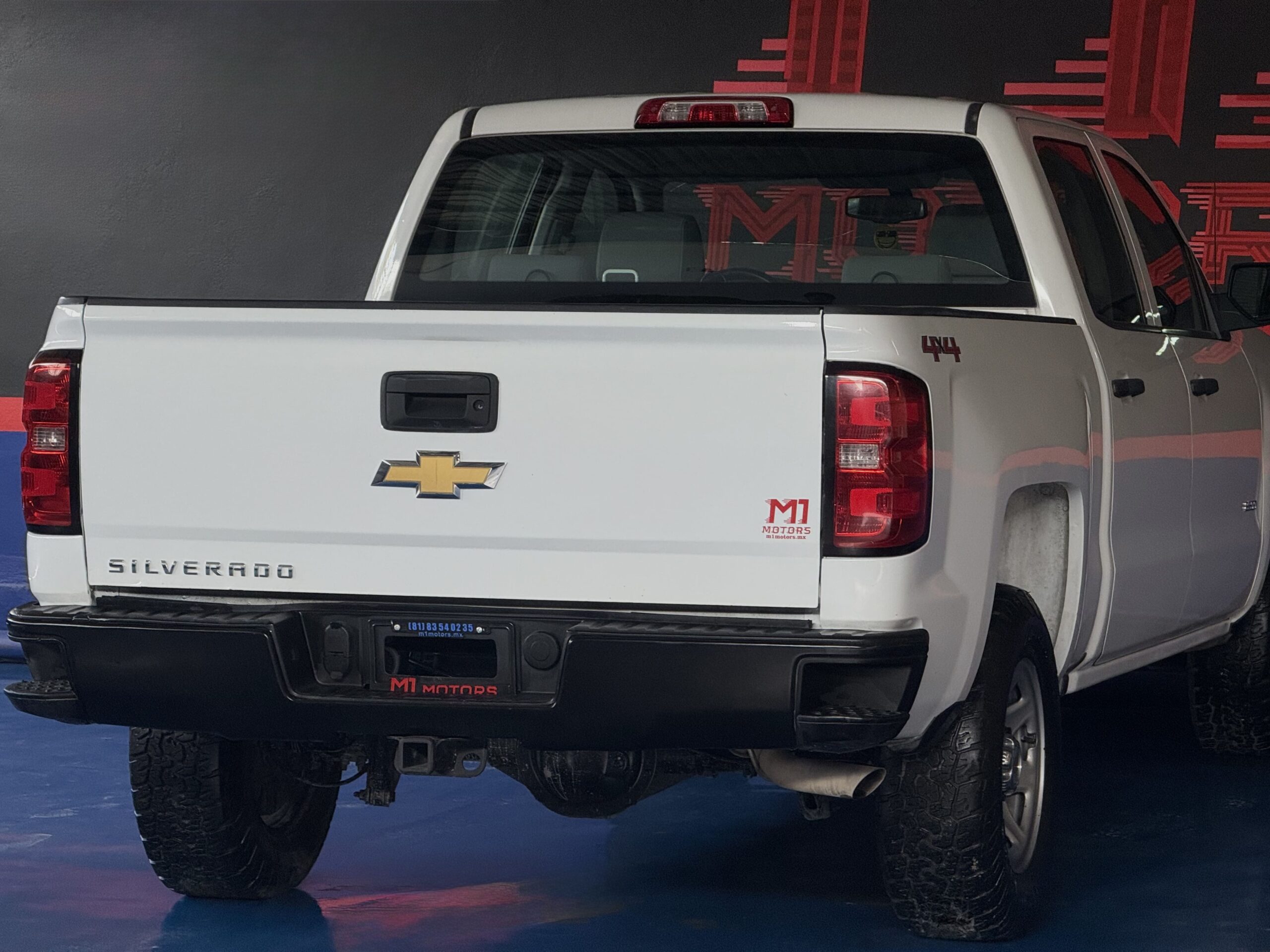 CHEVROLET SILVERADO 2500 DOB CABINA LS 4X4 2018