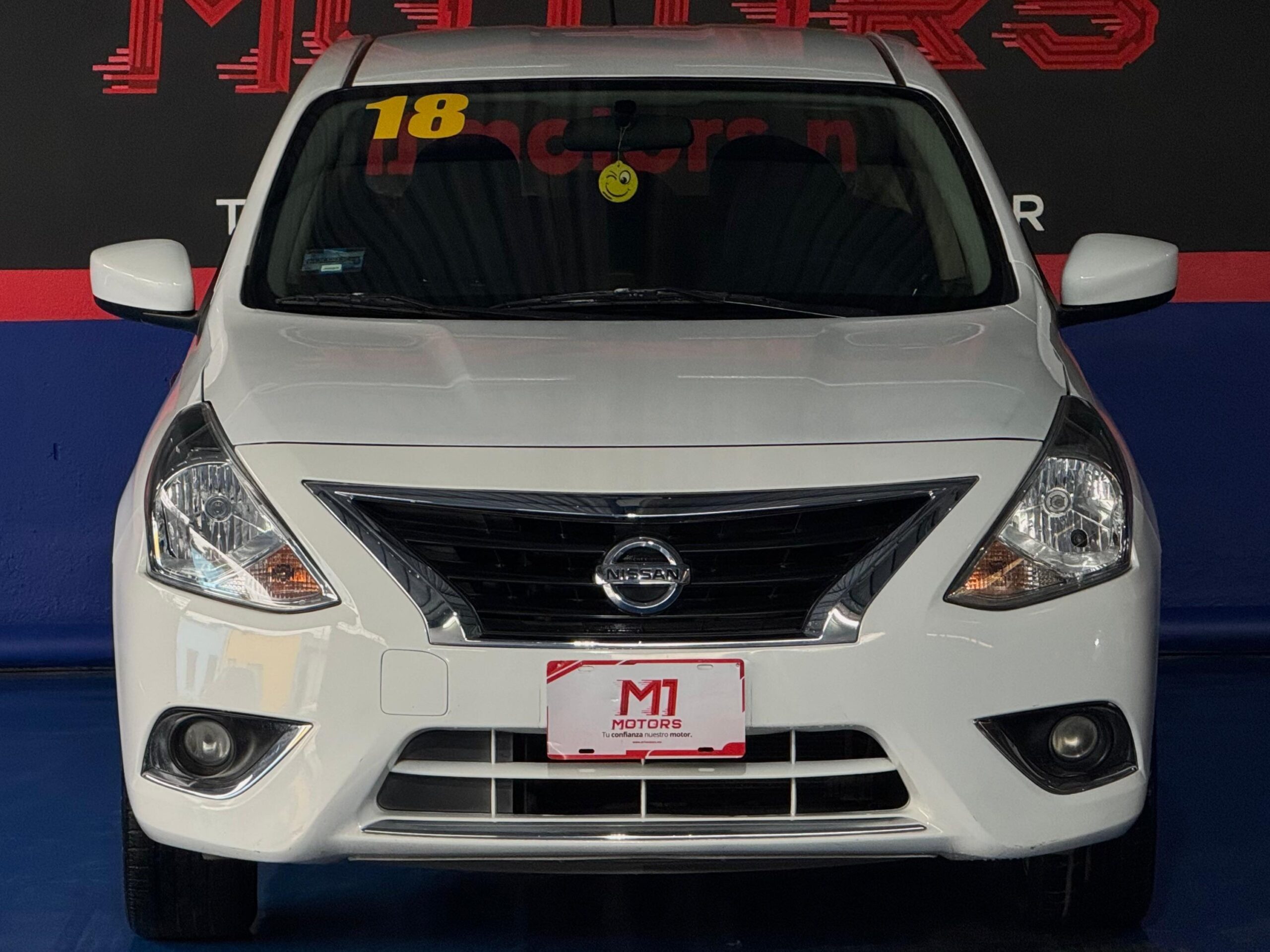 NISSAN VERSA ADVANCE 2018