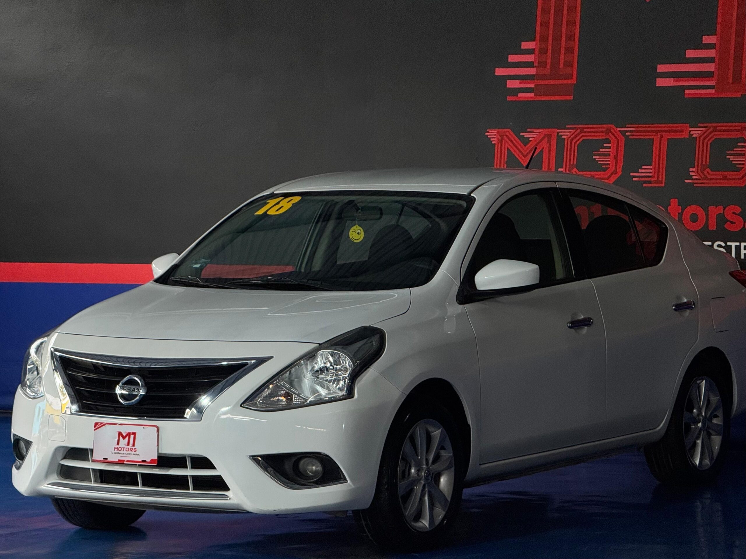 NISSAN VERSA ADVANCE 2018