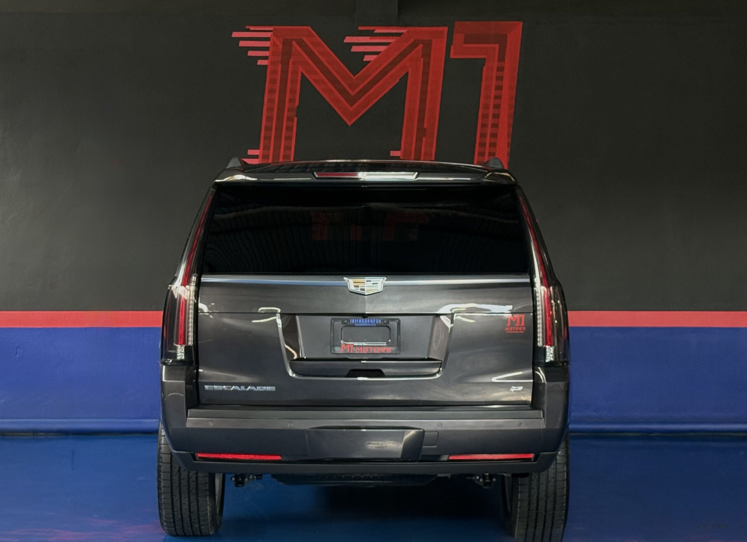 CADILLAC ESCALADE PLATINUM 2015