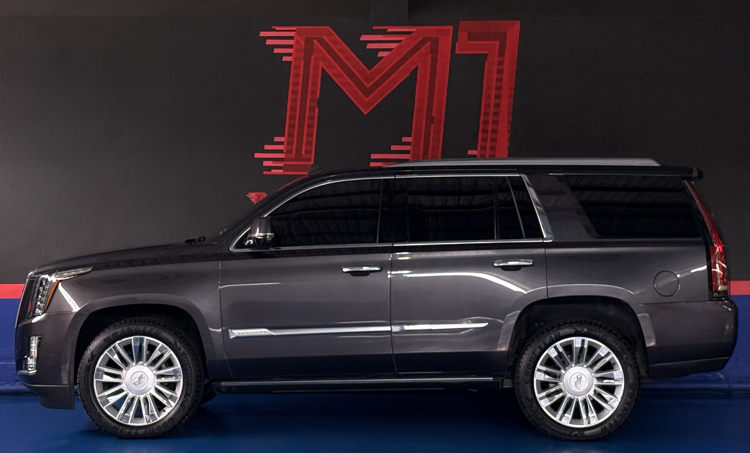 CADILLAC ESCALADE PLATINUM 2015