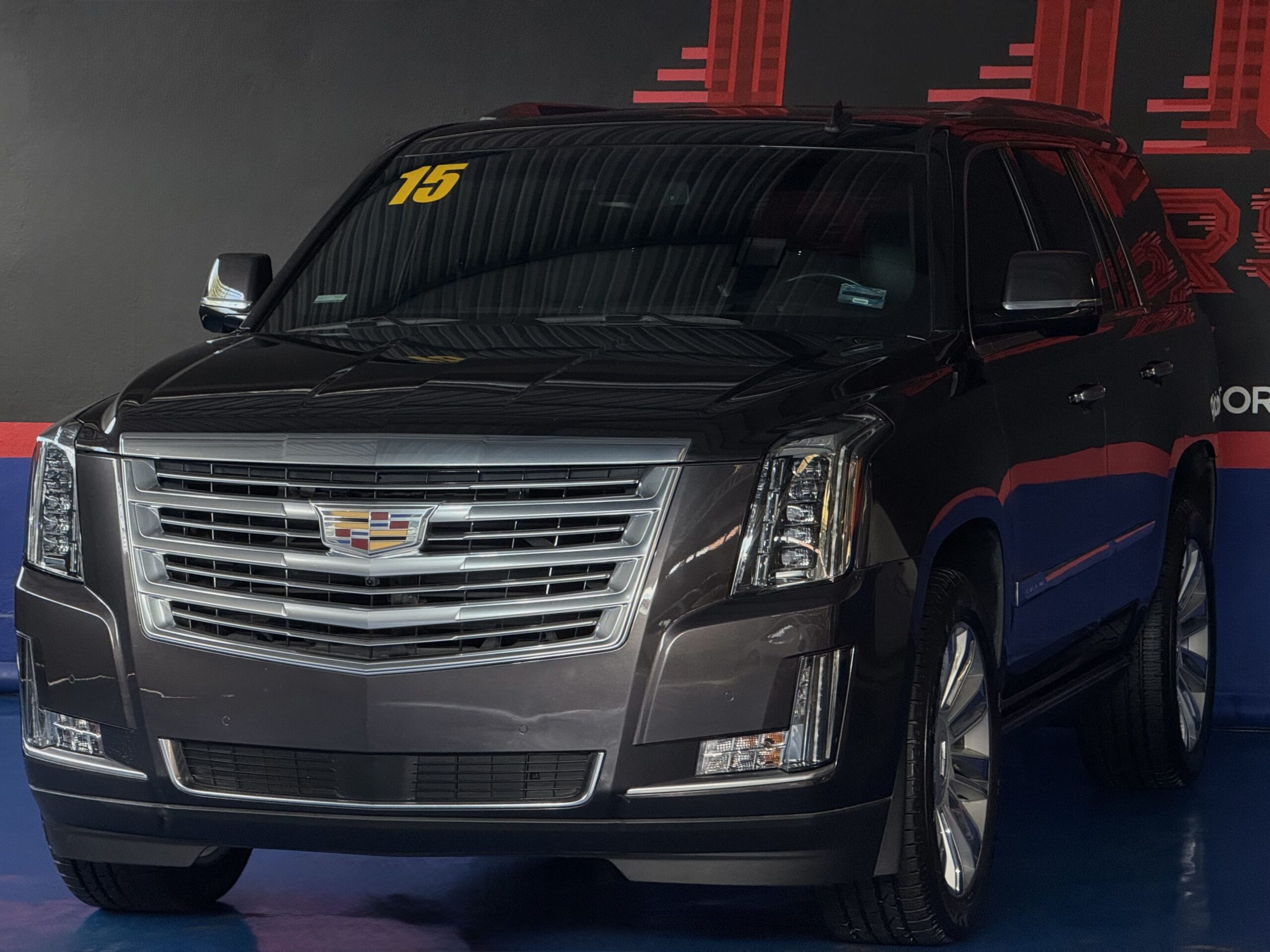 CADILLAC ESCALADE PLATINUM 2015