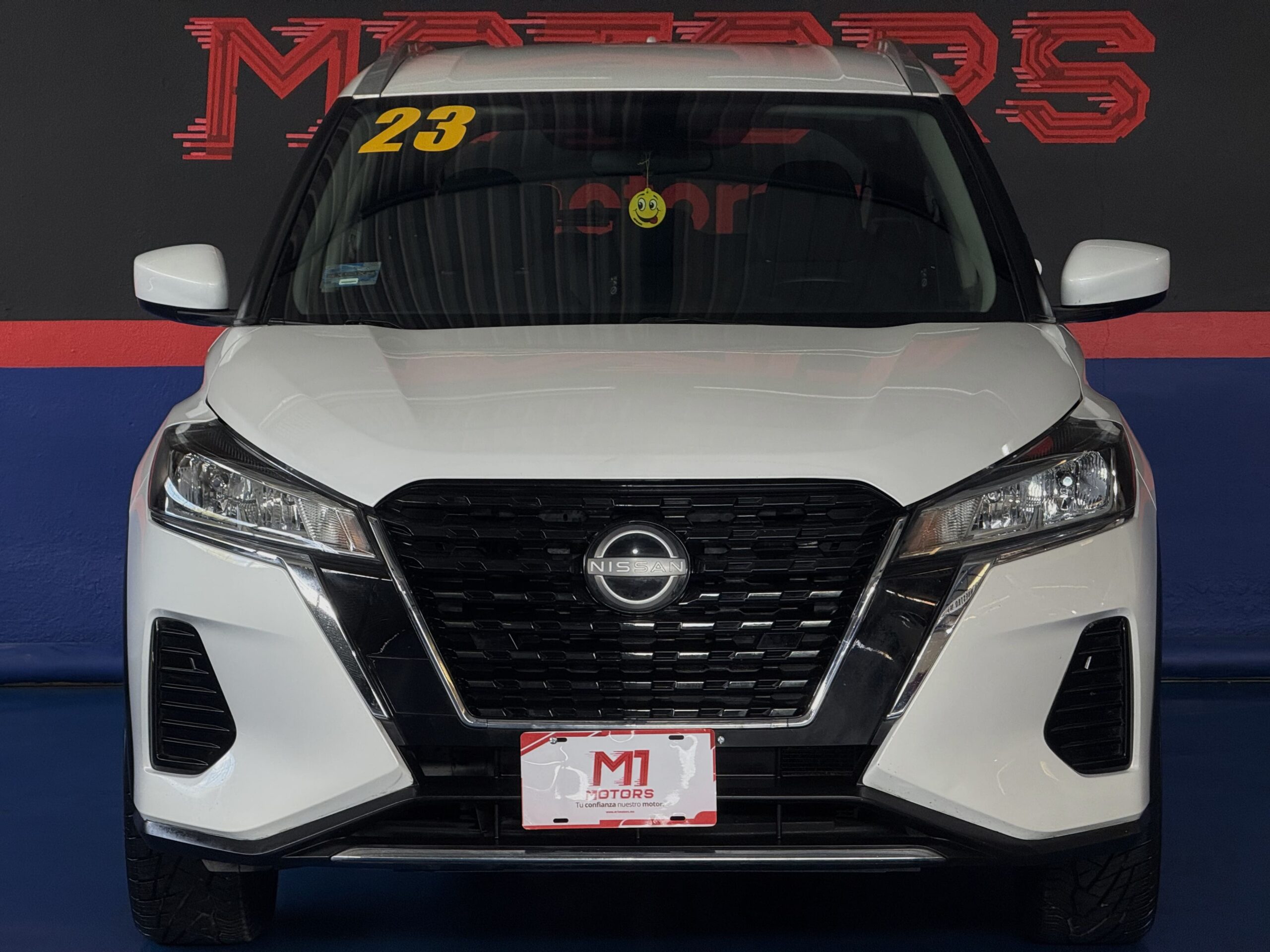 NISSAN KICKS ADVANCE 2023