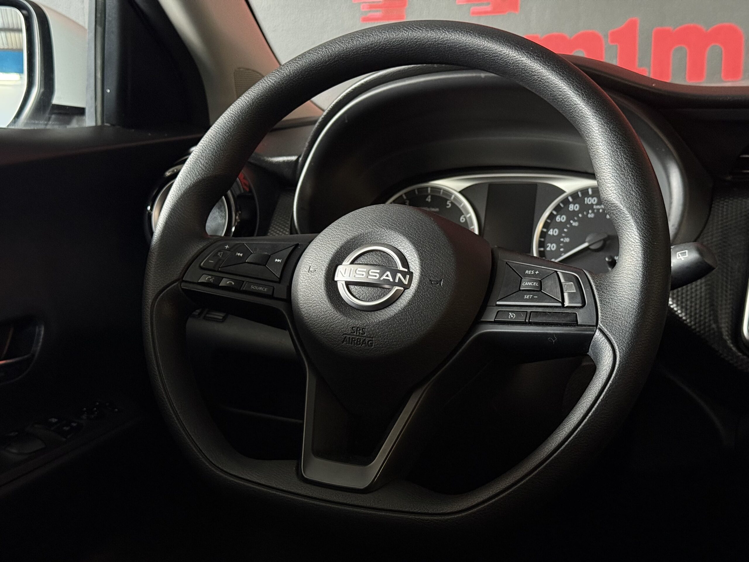 NISSAN KICKS ADVANCE 2023