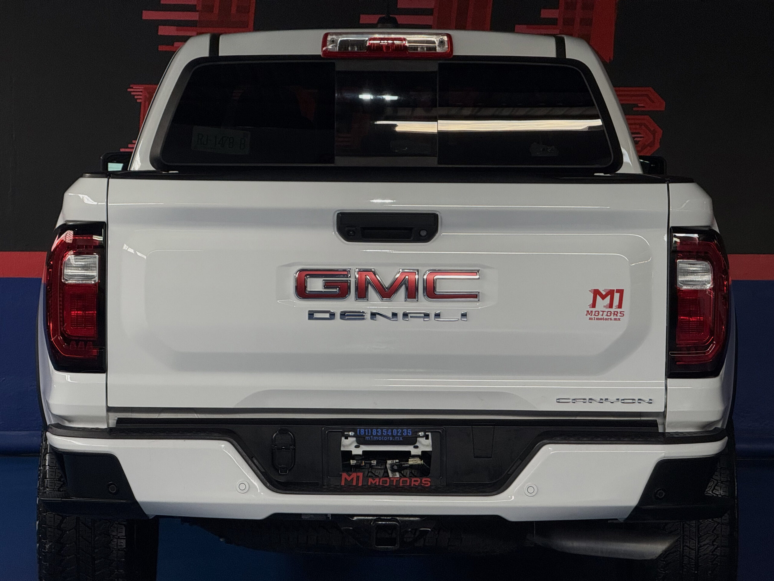 GMC CANYON DENALI 2025