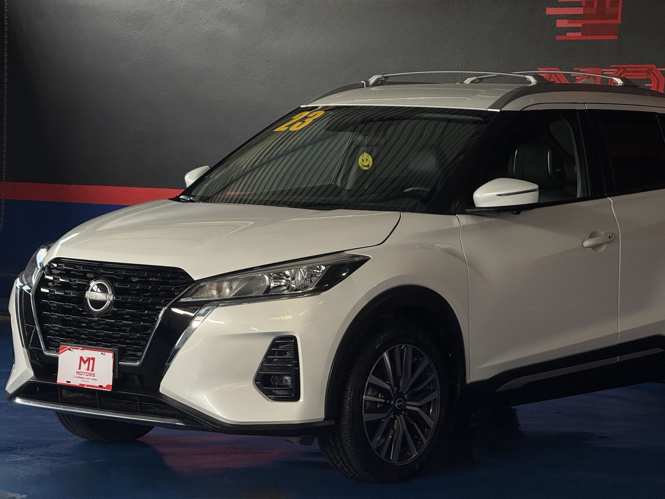 NISSAN KICKS EXCLUSIVE 2023