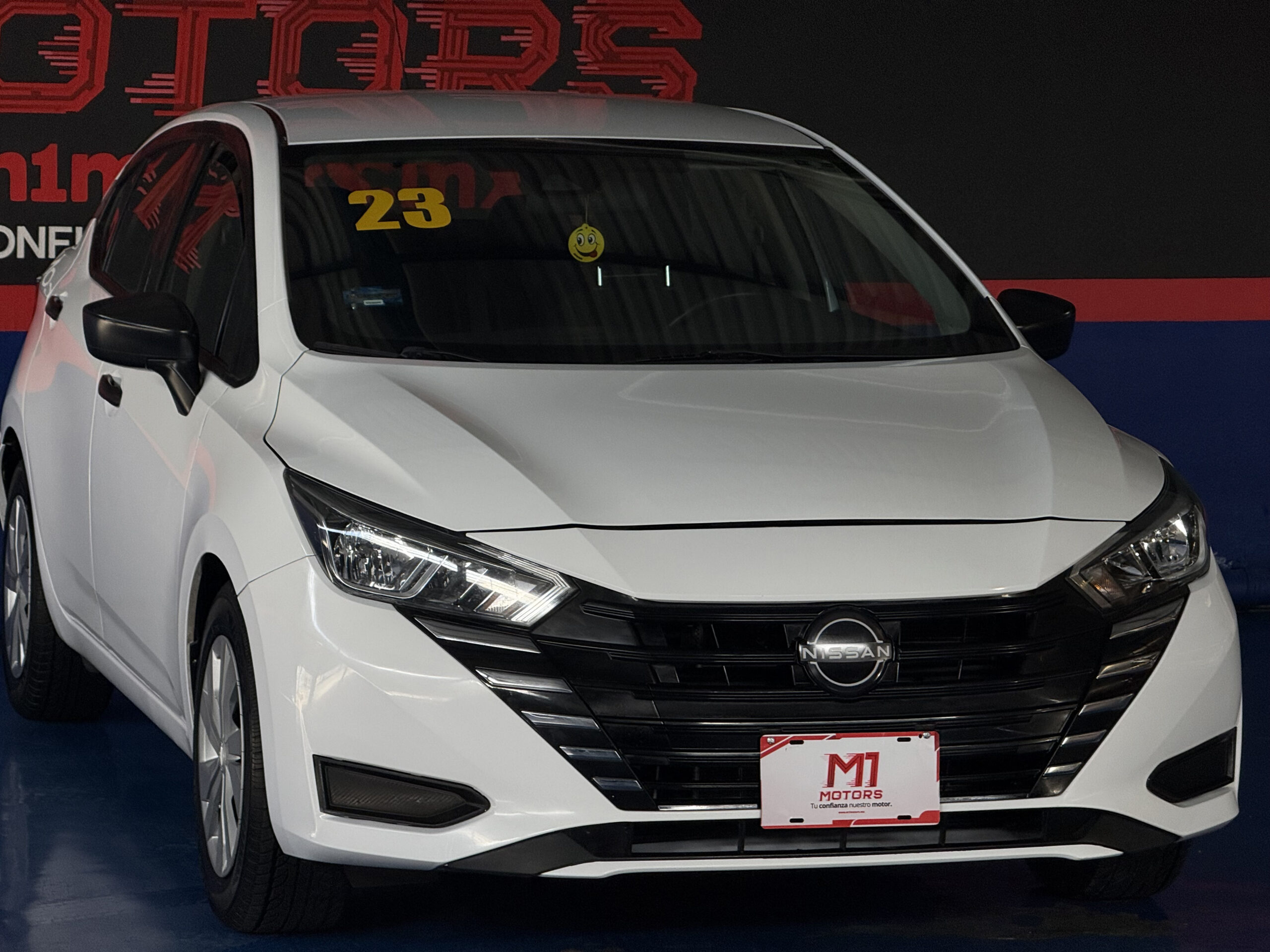 NISSAN VERSA SENSE CVT 2023