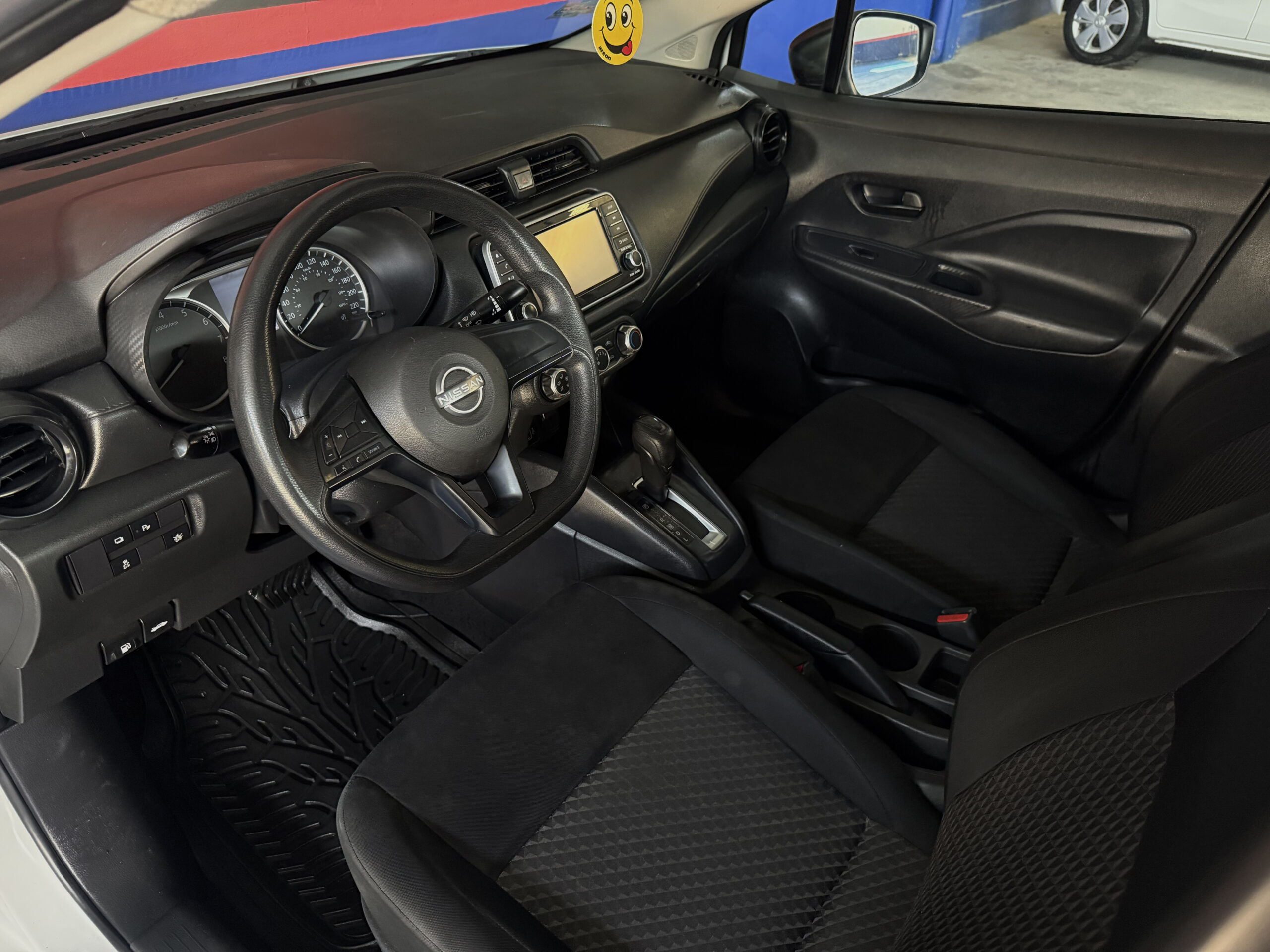 NISSAN VERSA SENSE CVT 2023