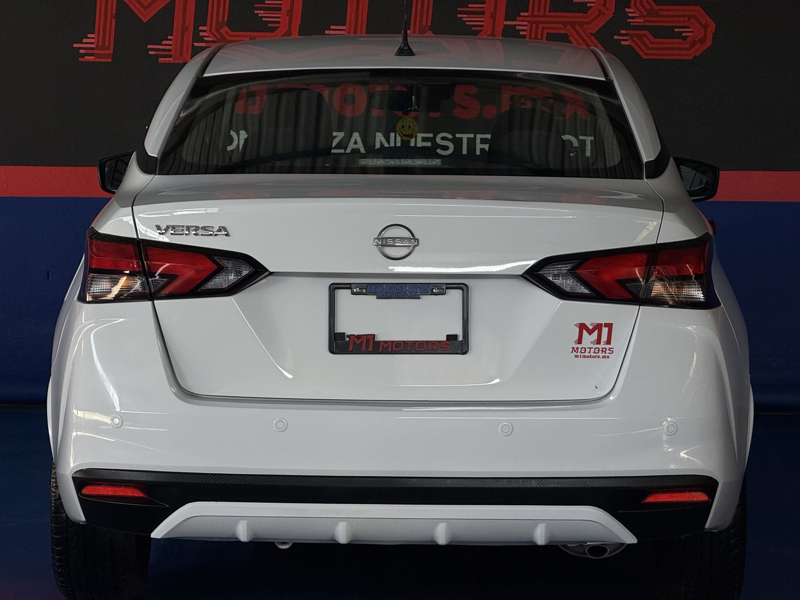 NISSAN VERSA SENSE CVT 2023