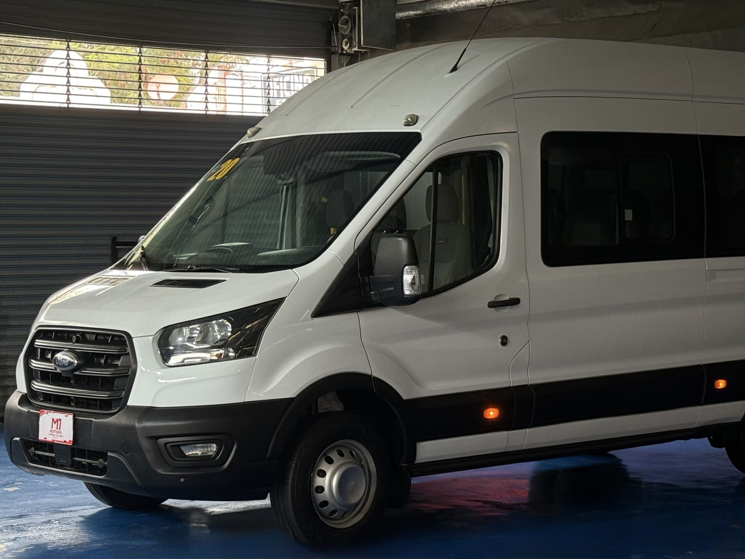 FORD TRANSIT 18 PASAJEROS DIESEL 2020