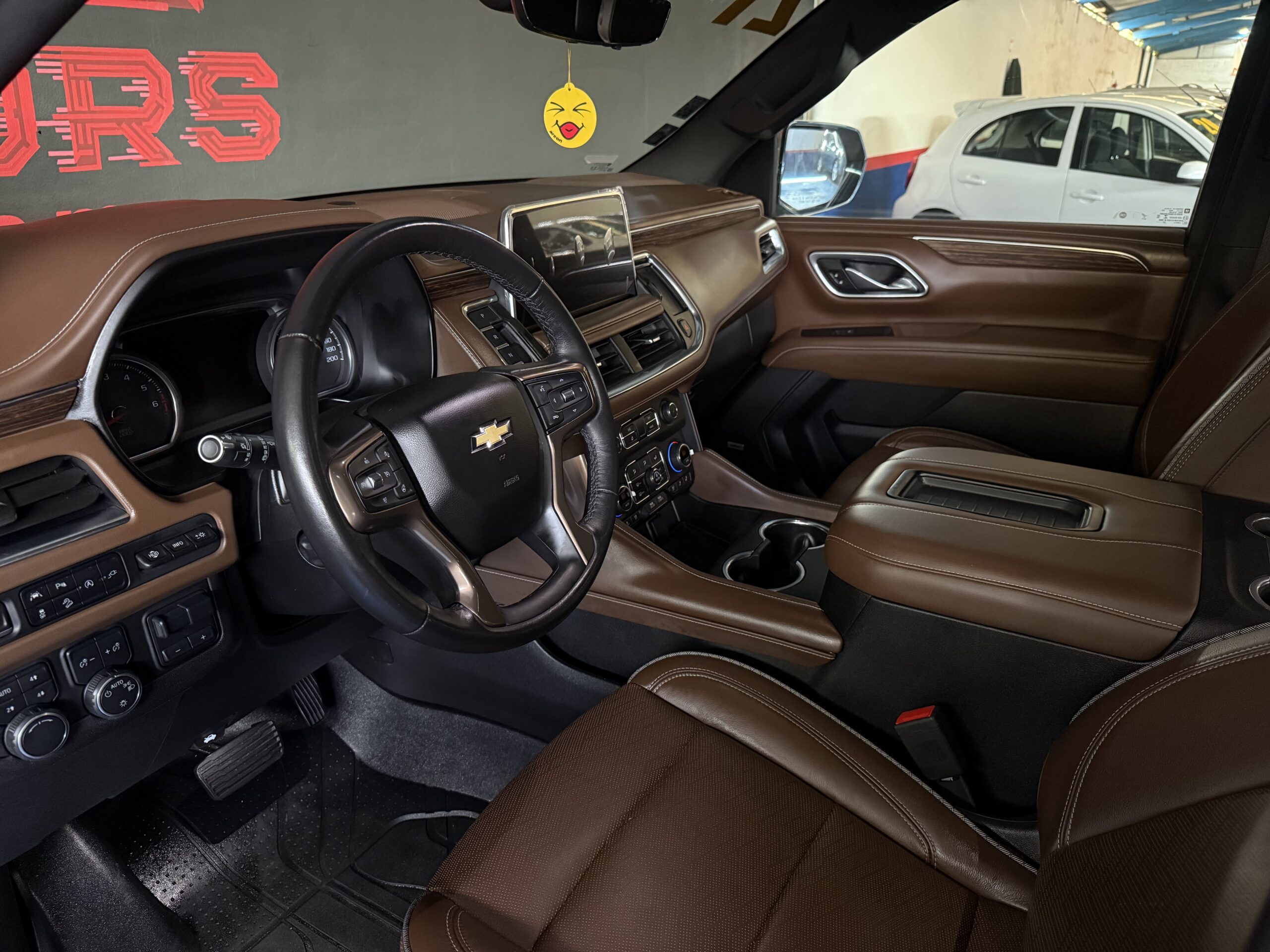 CHEVROLET SUBURBAN HIGH COUNTRY 2021