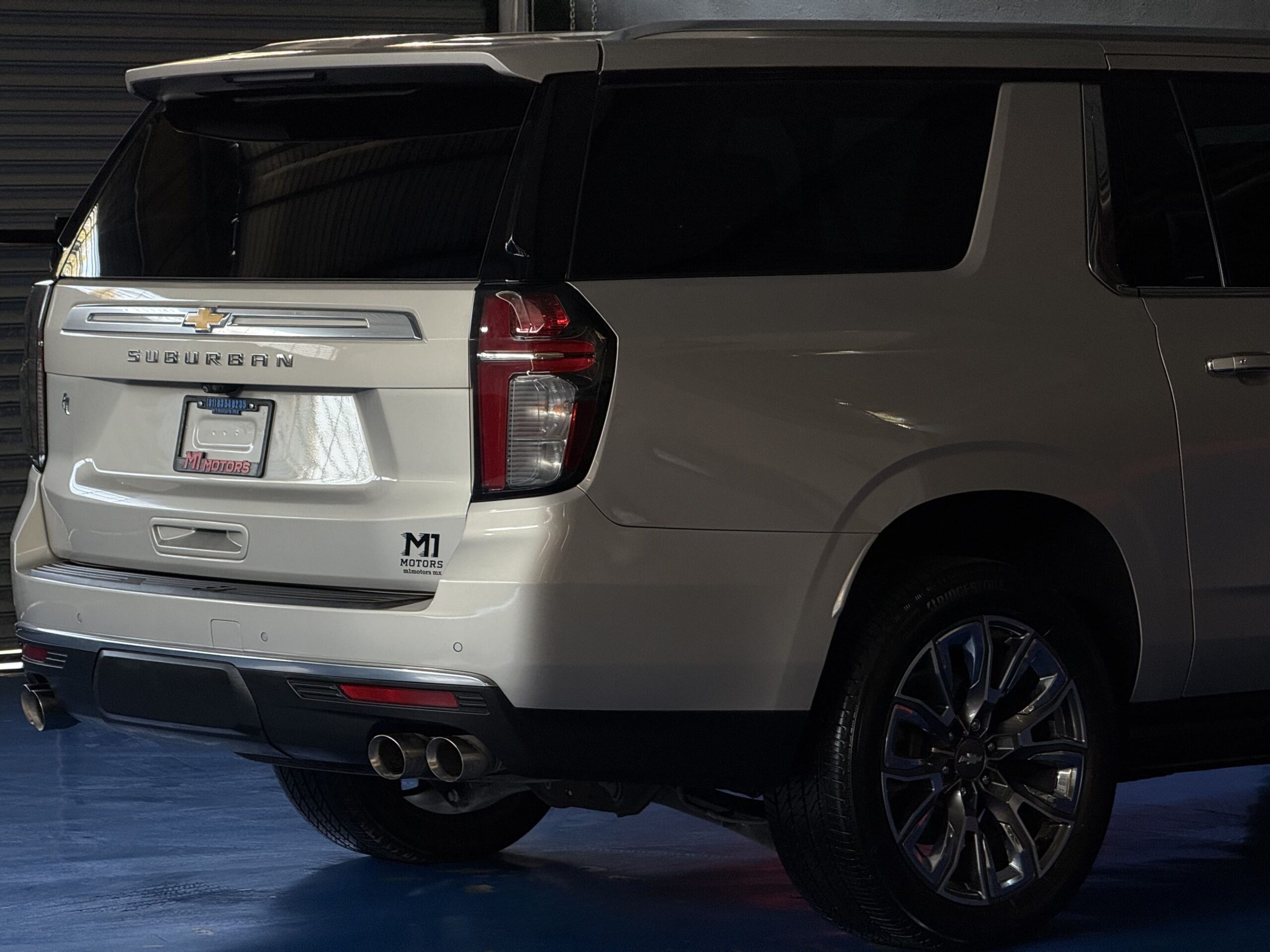 CHEVROLET SUBURBAN HIGH COUNTRY 2021