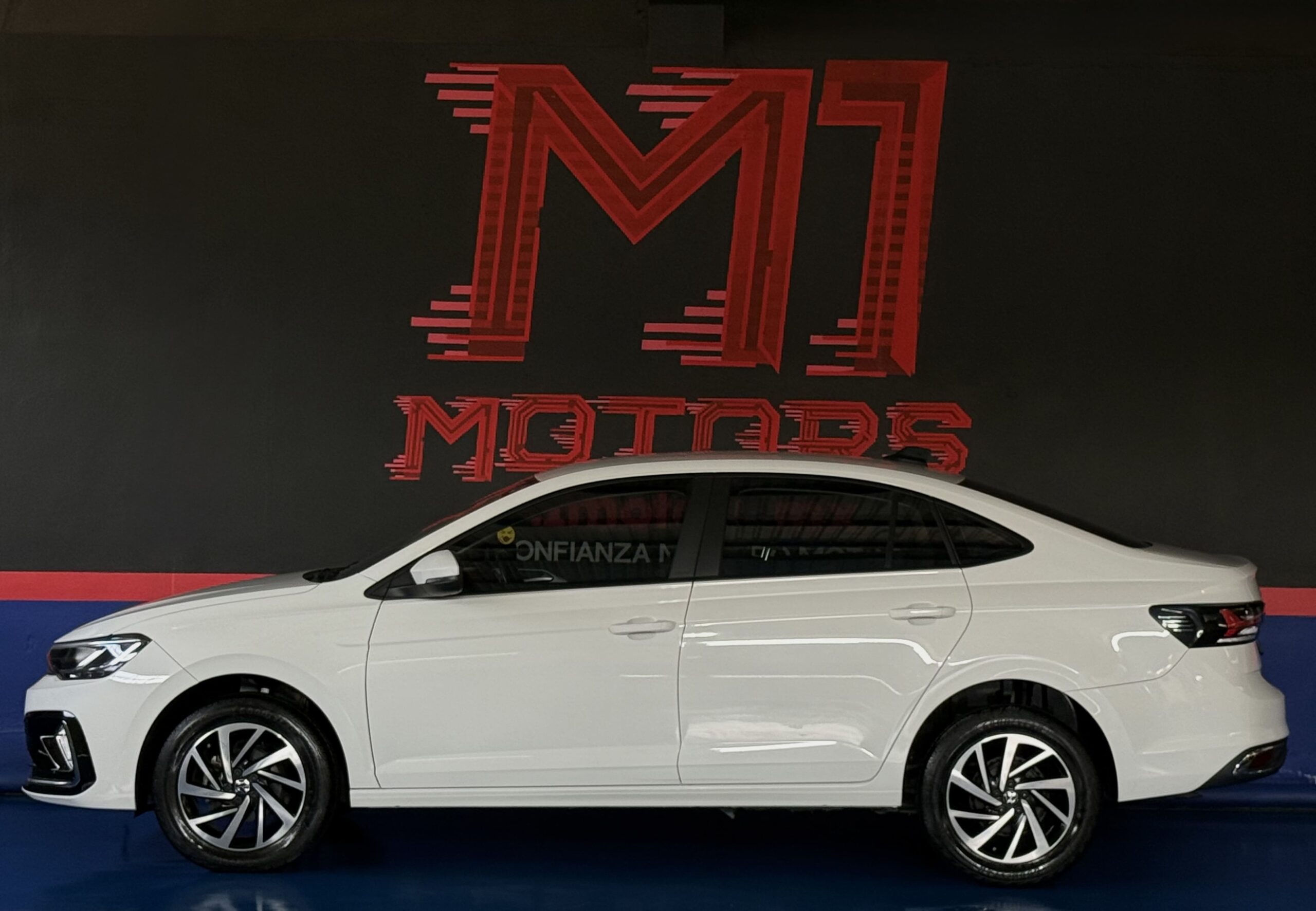 VOLKSWAGEN VIRTUS COMFORTLINE  2023