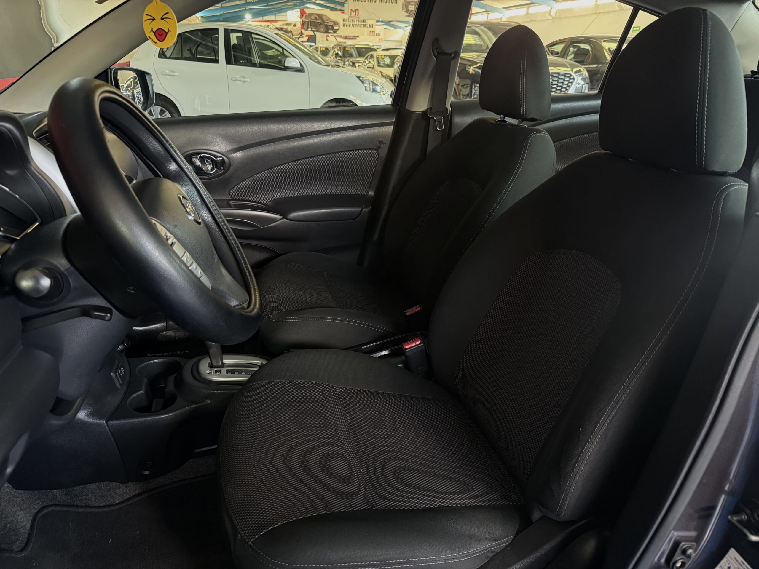 NISSAN VERSA ADVANCE 2019