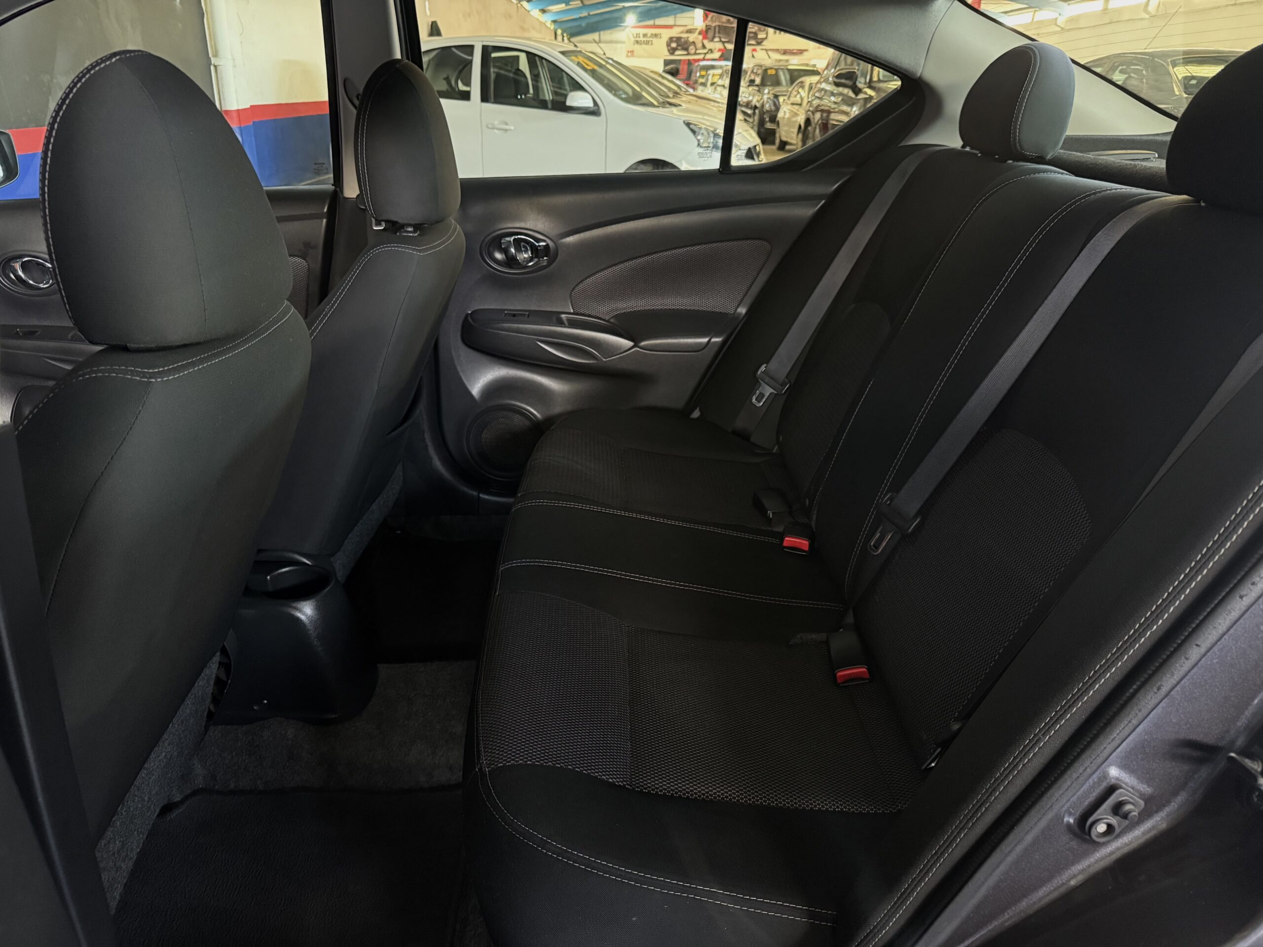 NISSAN VERSA ADVANCE 2019