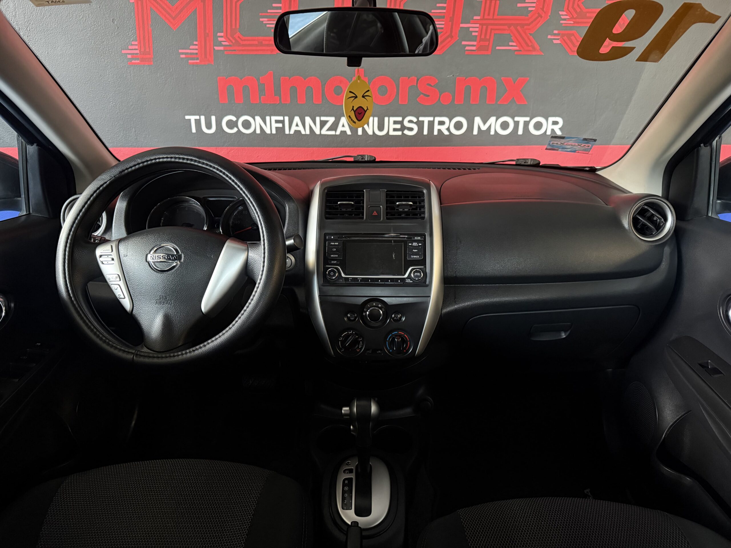 NISSAN VERSA ADVANCE 2019