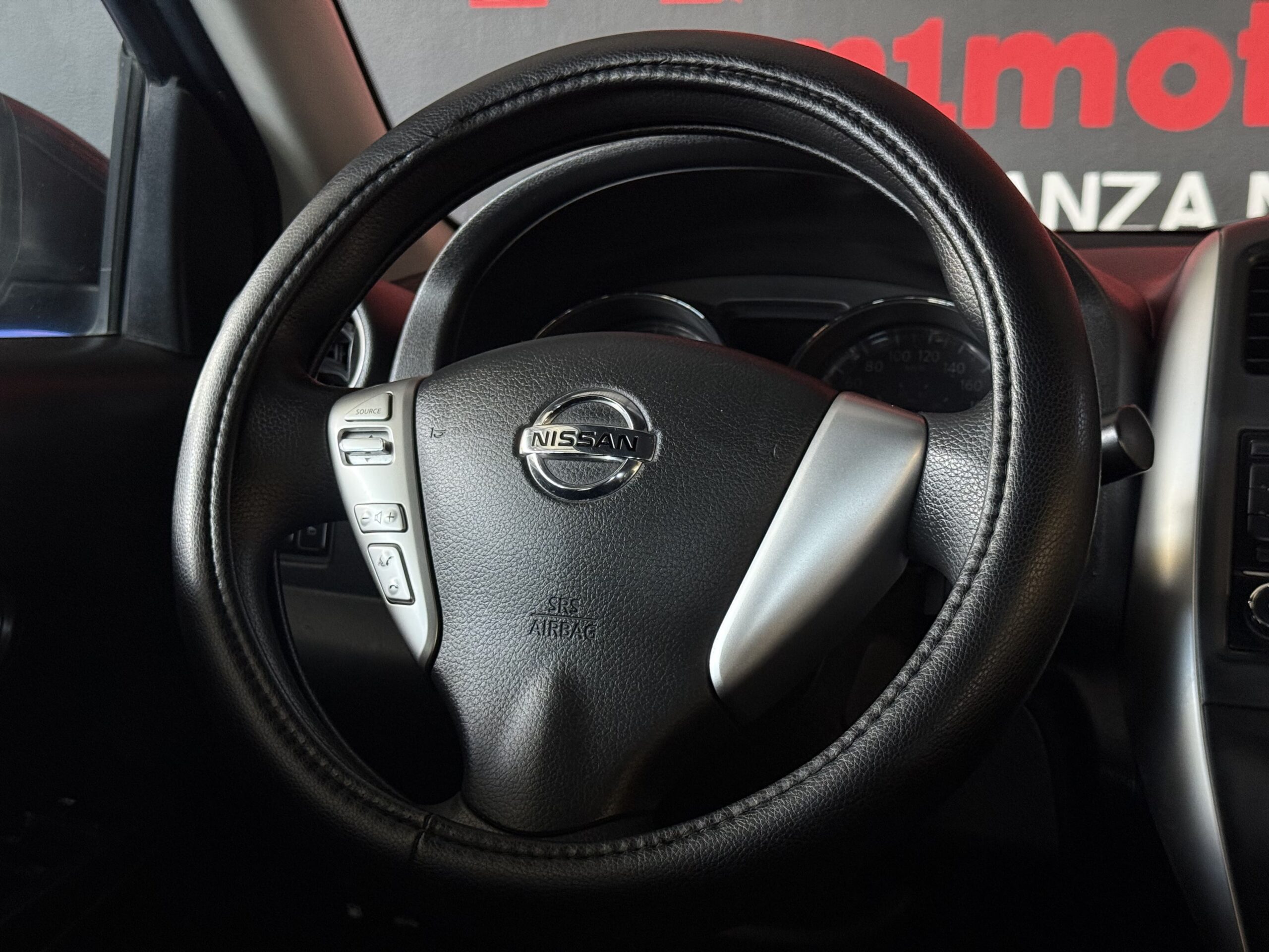 NISSAN VERSA ADVANCE 2019