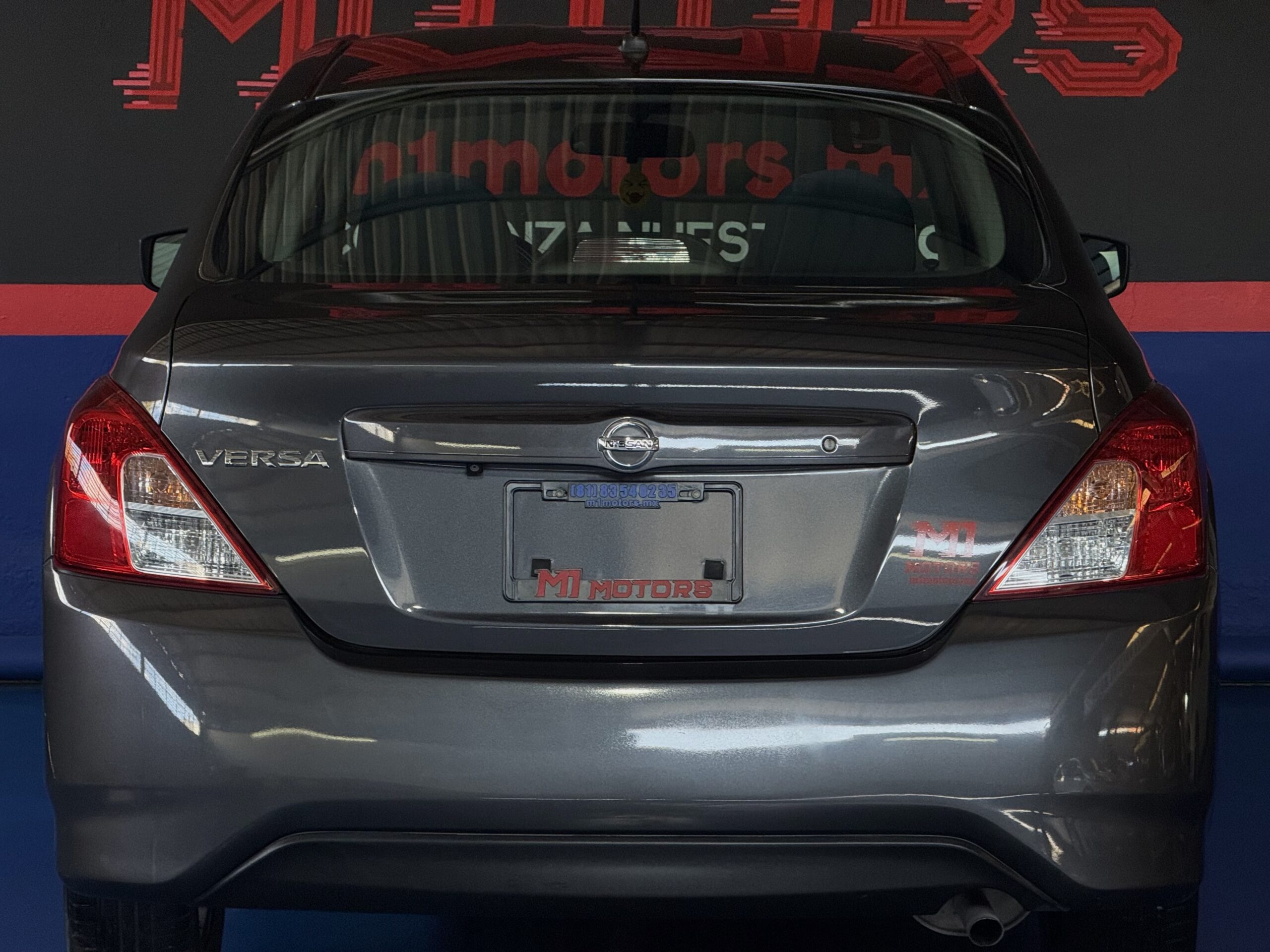 NISSAN VERSA ADVANCE 2019