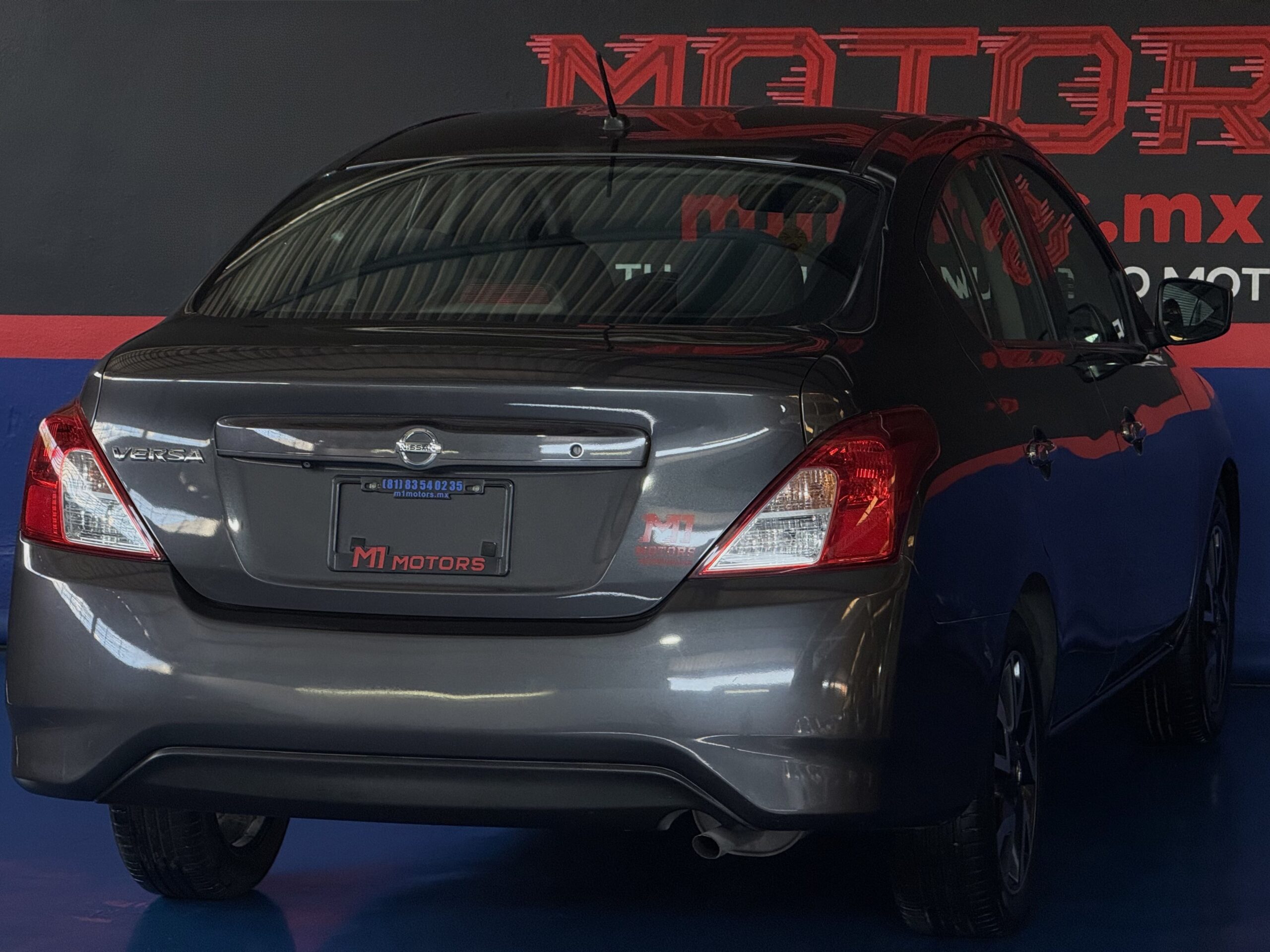 NISSAN VERSA ADVANCE 2019