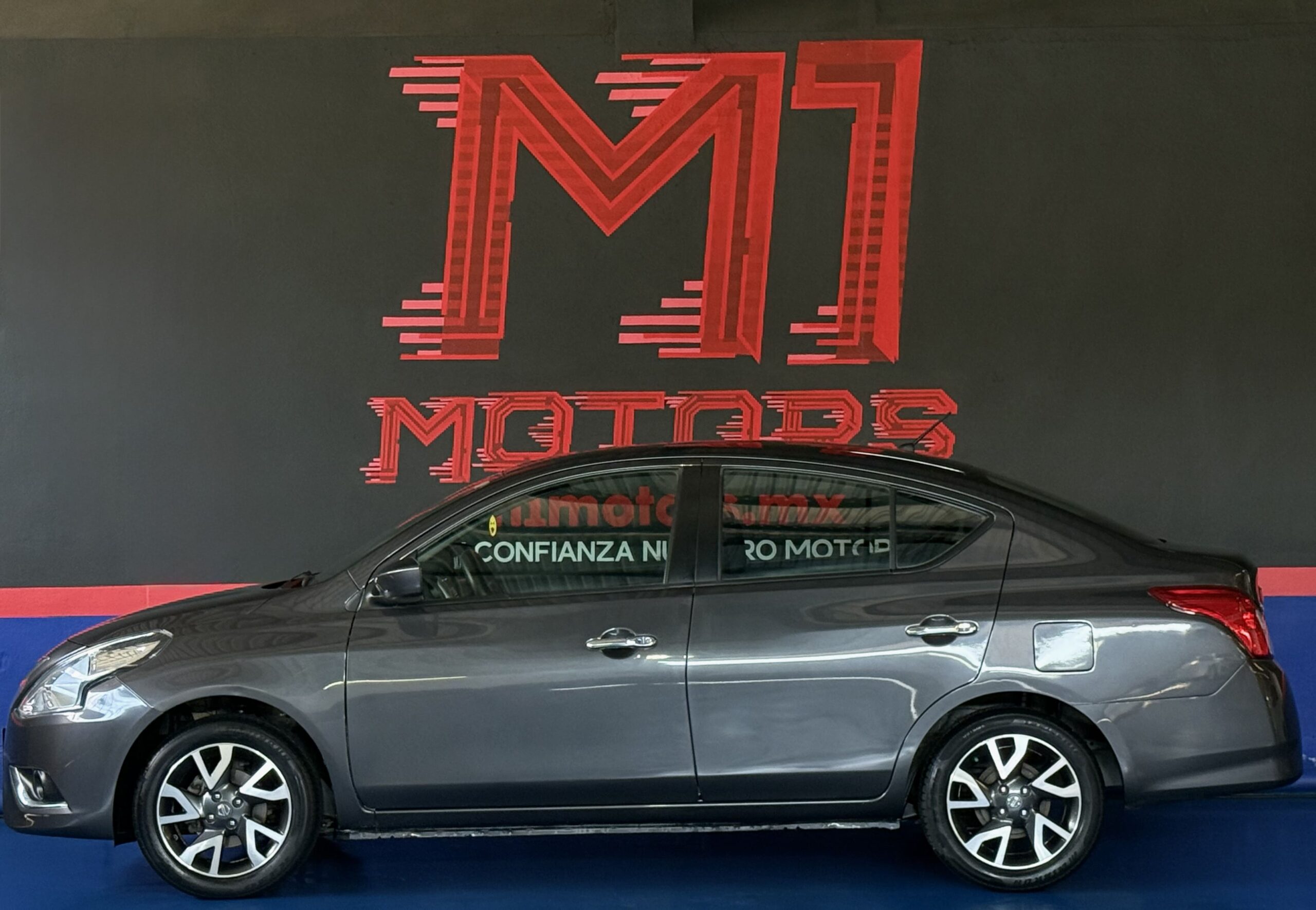 NISSAN VERSA ADVANCE 2019