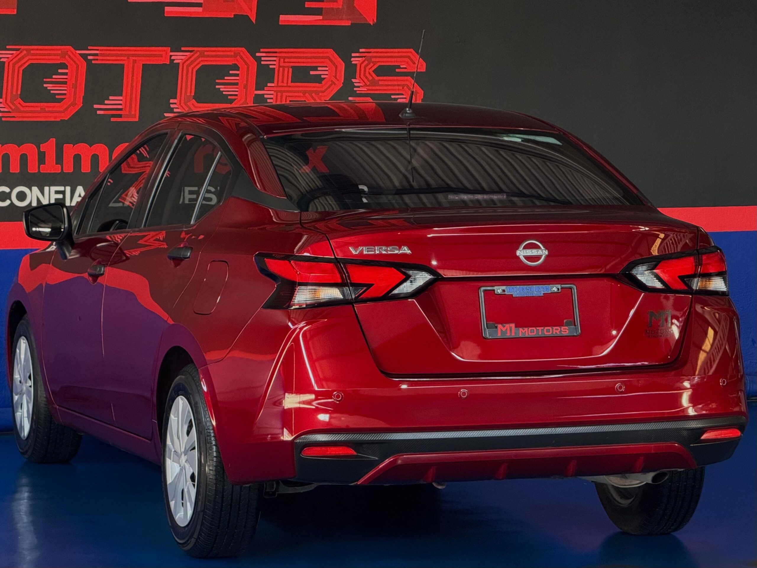 NISSAN VERSA SENSE CVT 2024