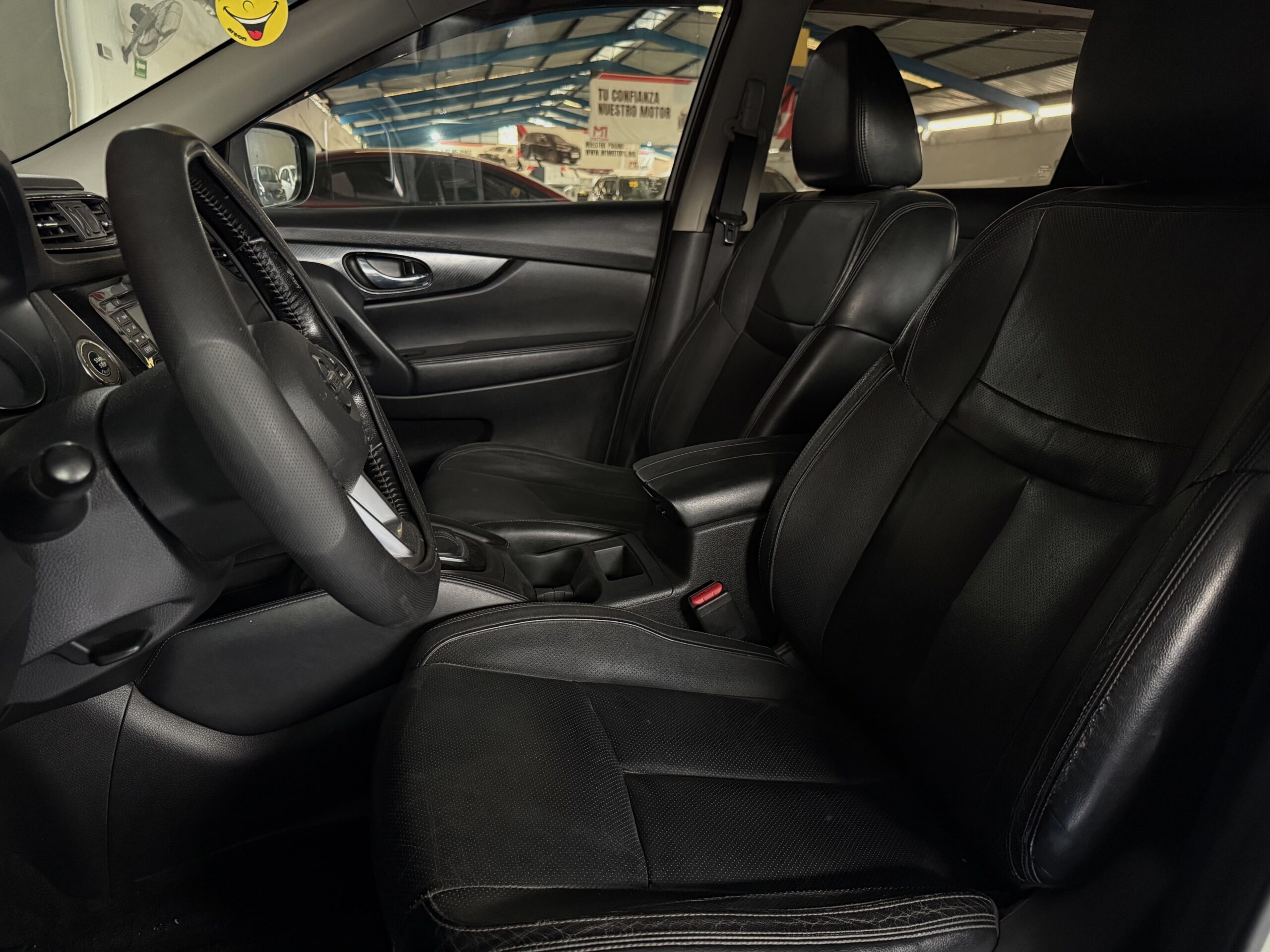 NISSAN X-TRAIL EXCLUSIVE CVT 2 ROW