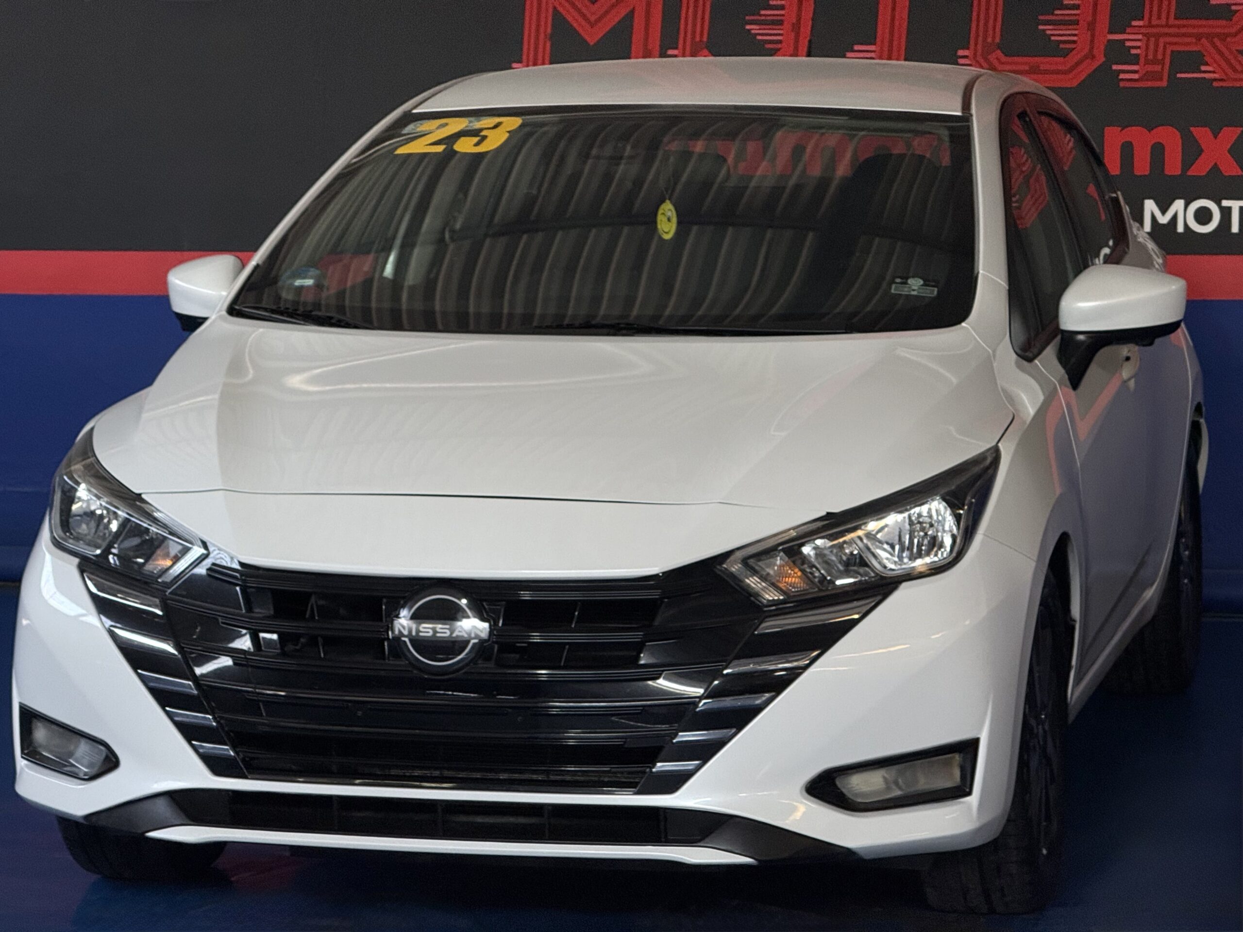 NISSAN VERSA ADVANCE TM 2023