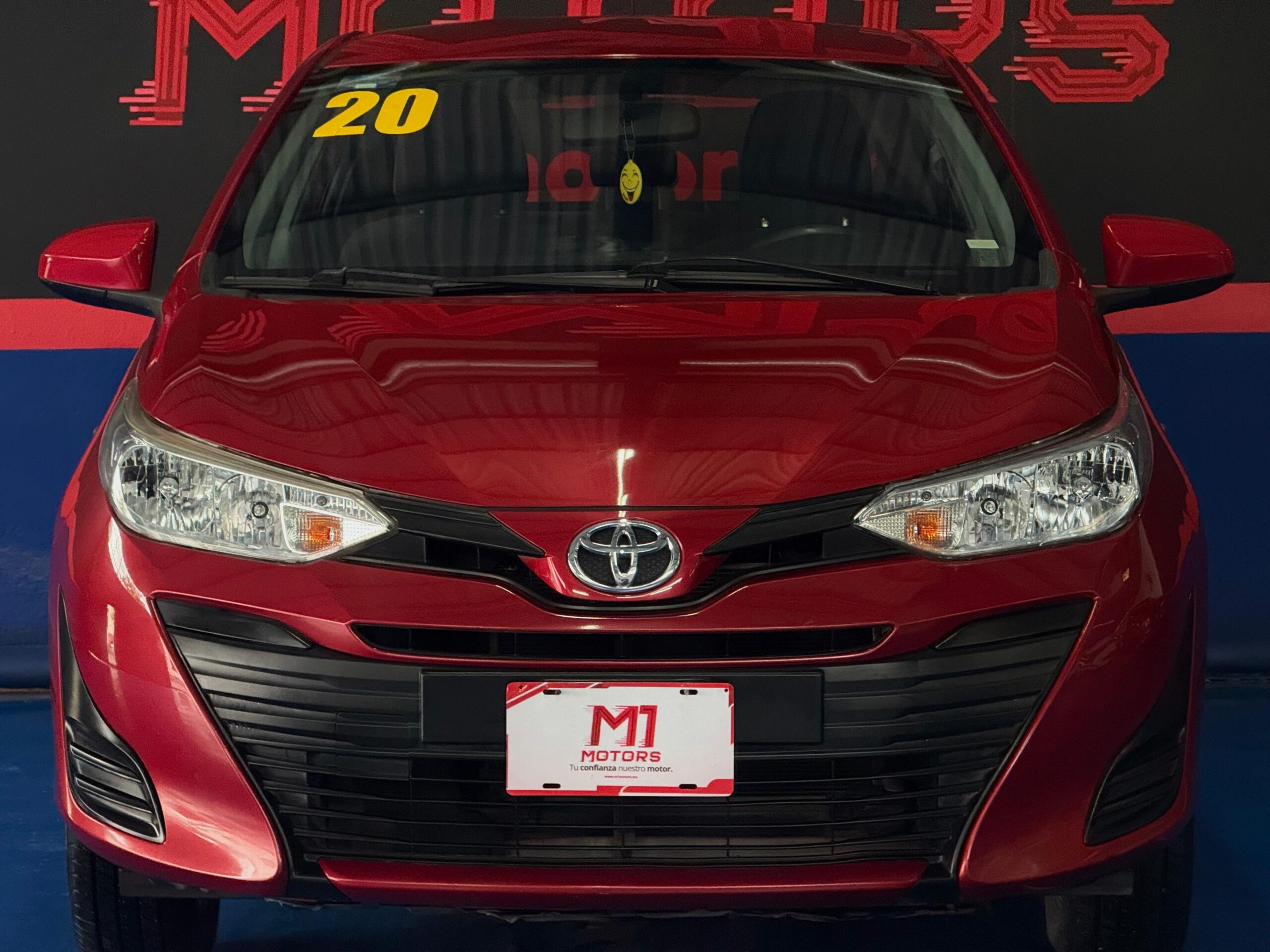 TOYOTA YARIS CORE CVT 2020