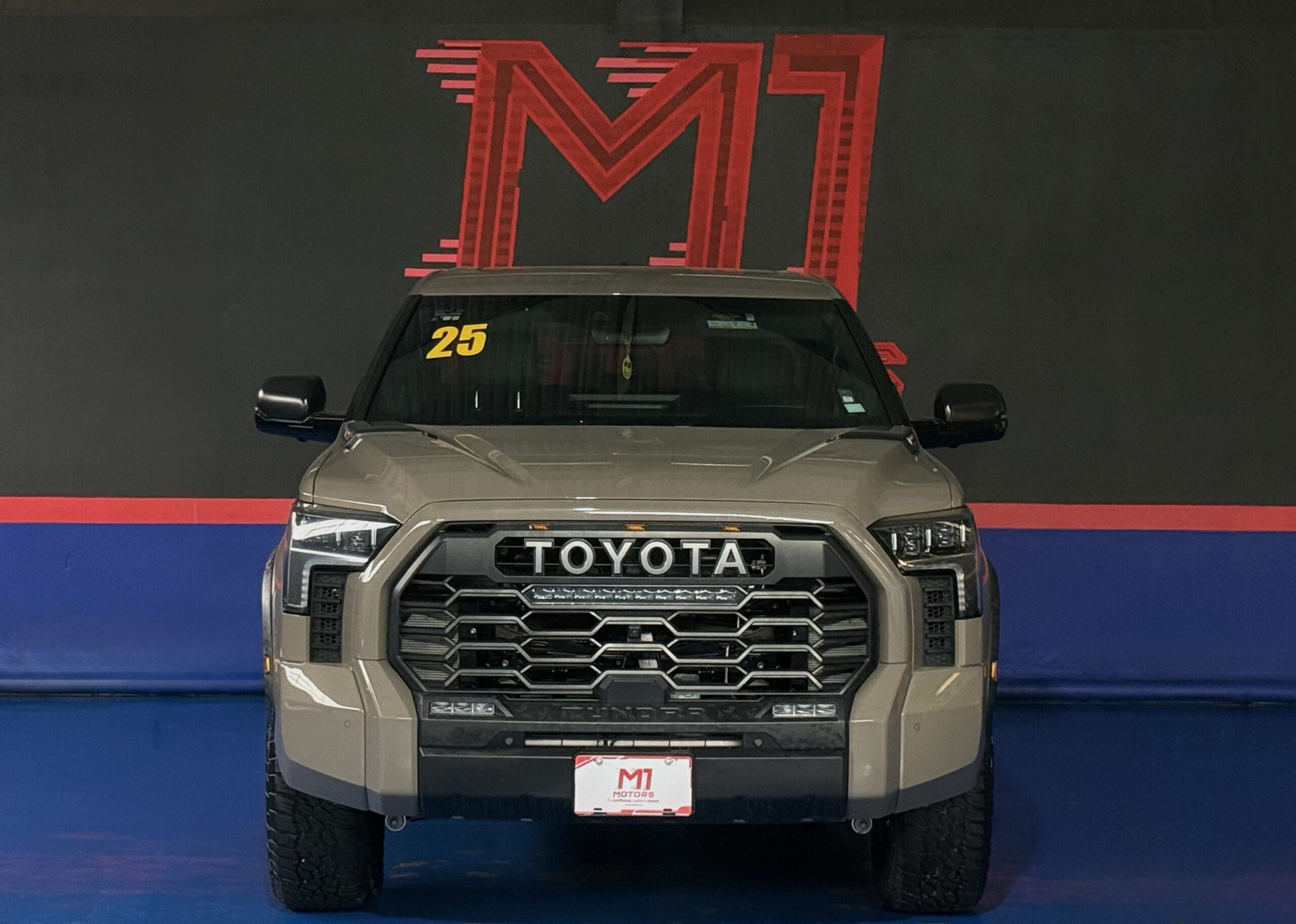 TOYOTA TUNDRA TRD PRO HEV 2025