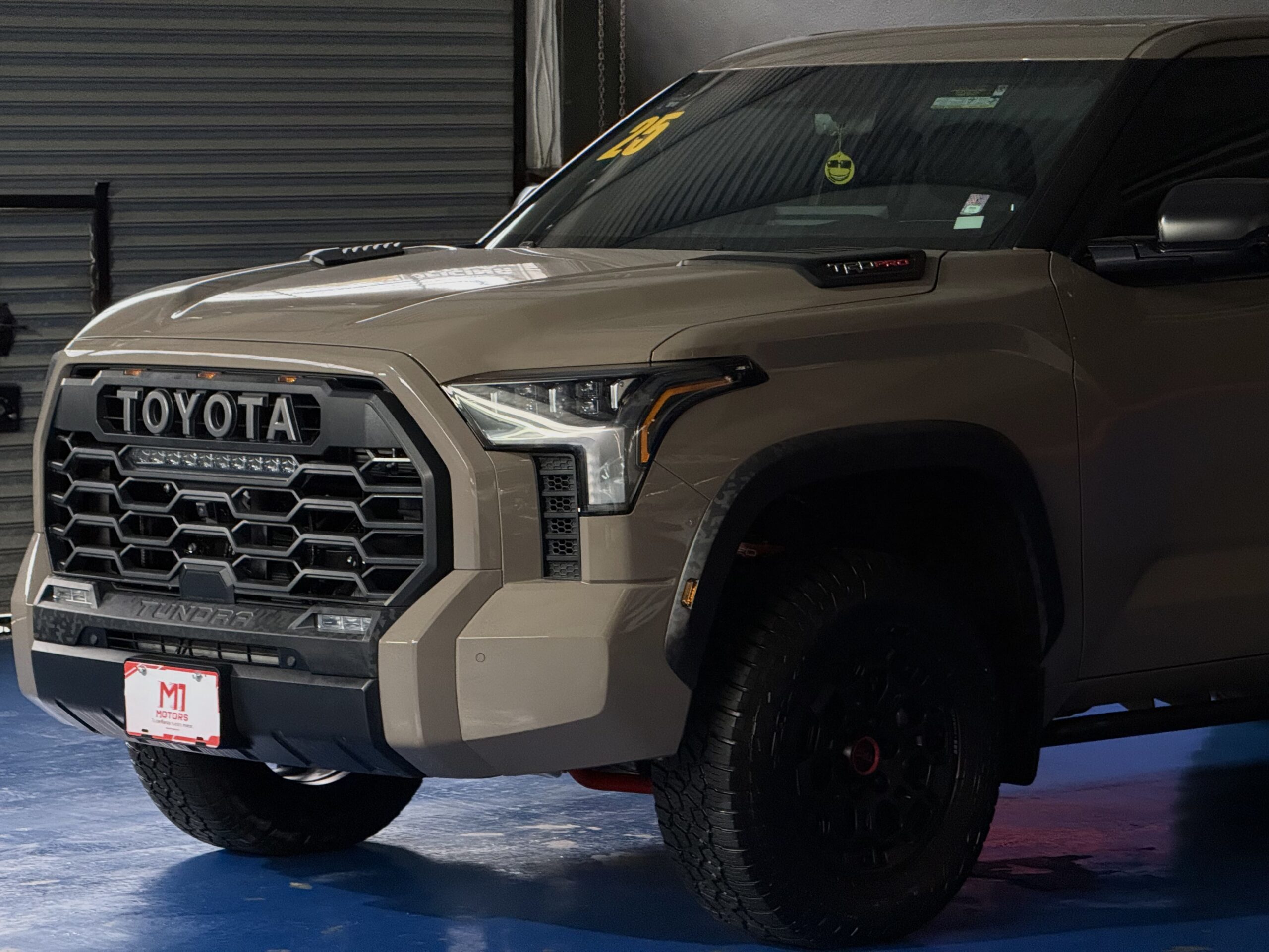 TOYOTA TUNDRA TRD PRO HEV 2025