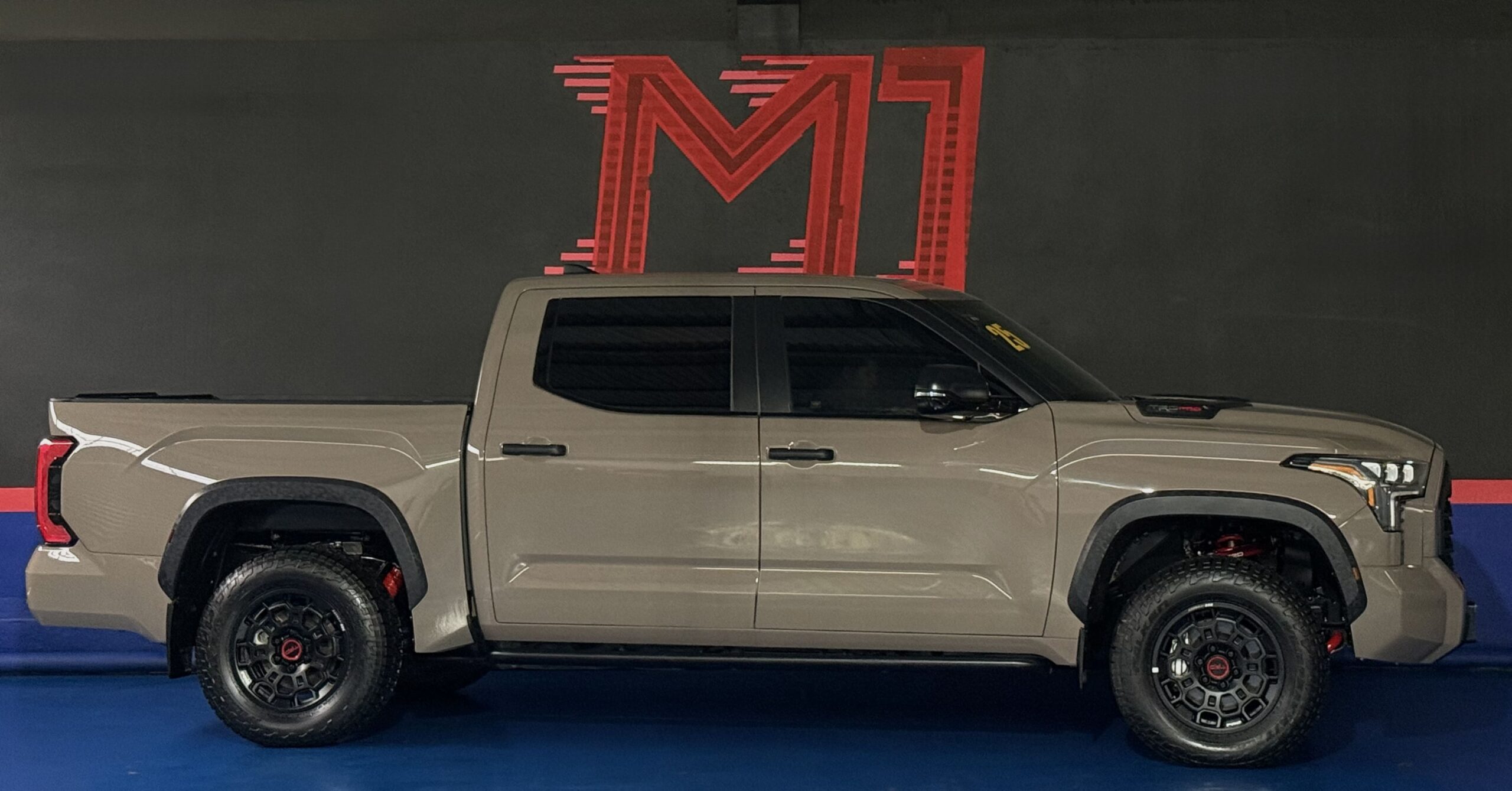 TOYOTA TUNDRA TRD PRO HEV 2025