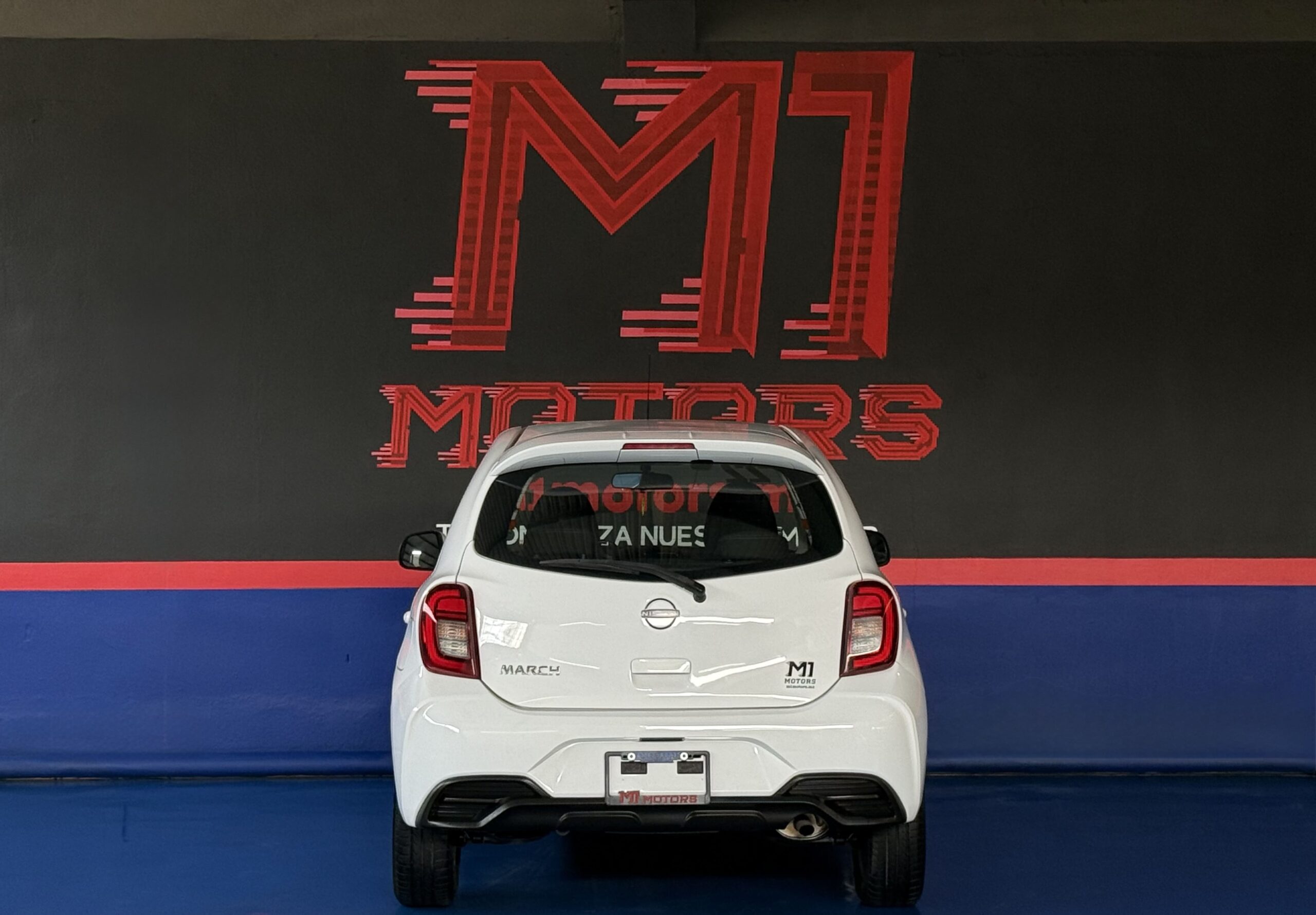 NISSAN MARCH ADVANCE BLANCO 2022