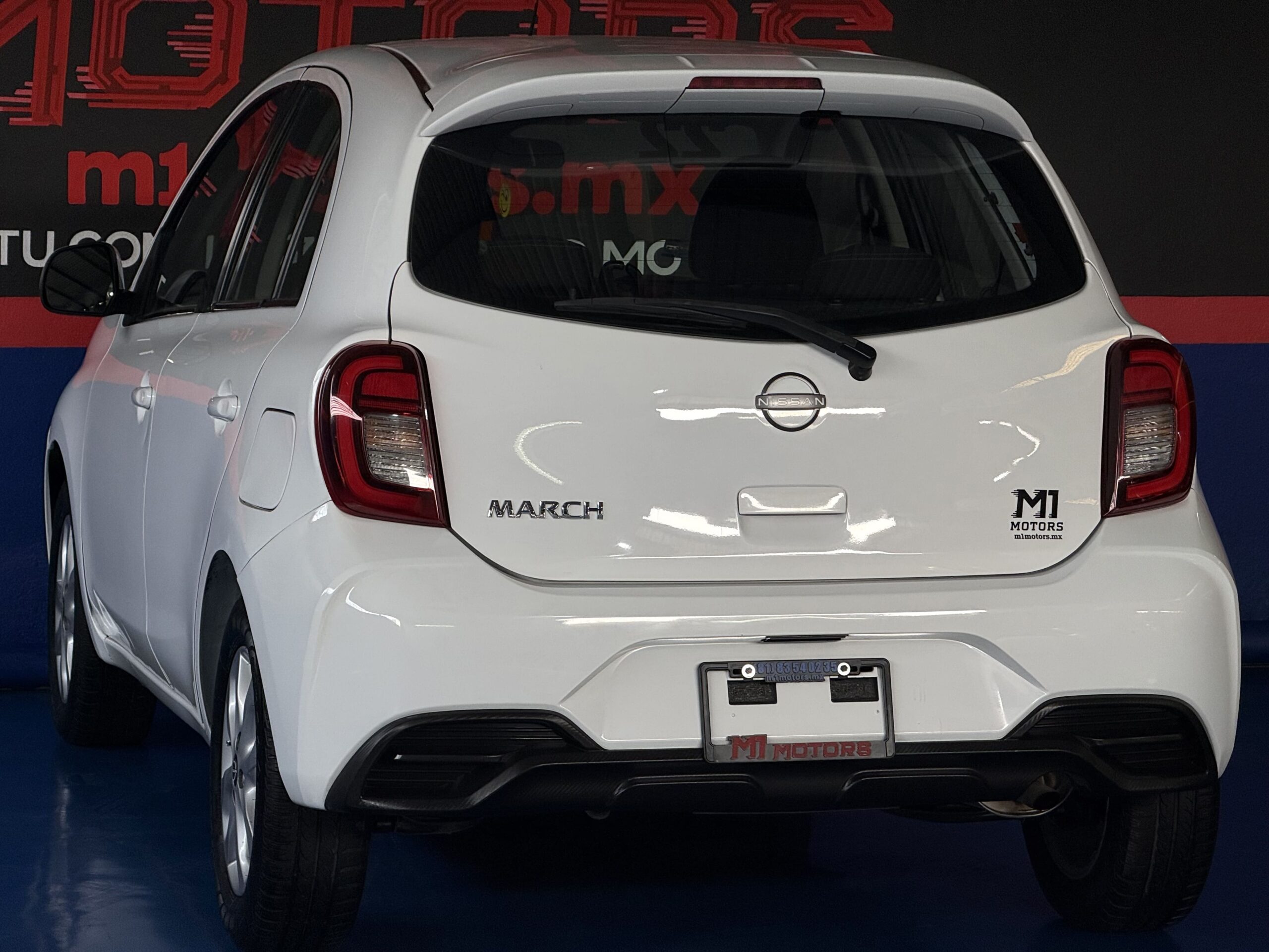 NISSAN MARCH ADVANCE BLANCO 2022