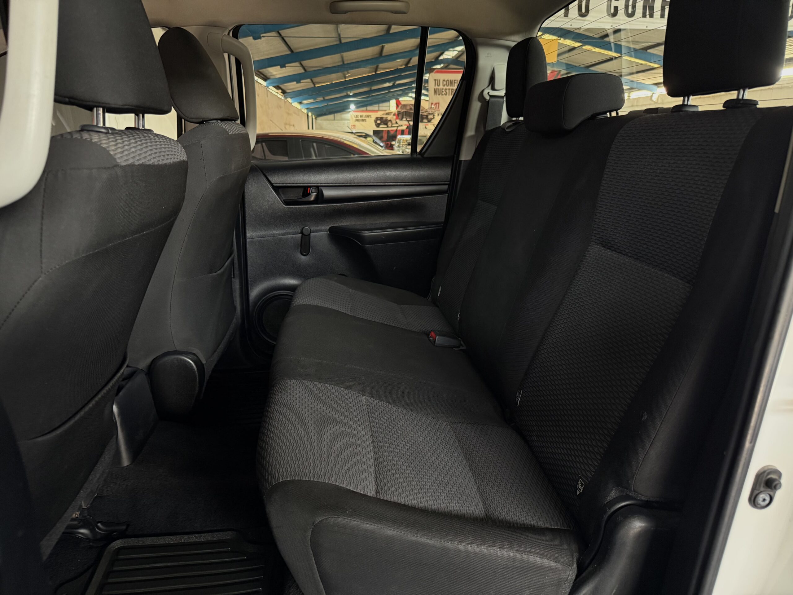 TOYOTA HILUX DIESEL 4X4 DOB CAB 2022