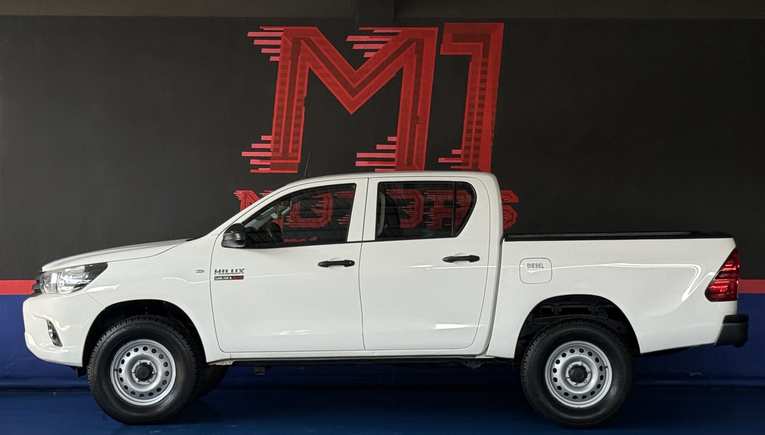 TOYOTA HILUX DIESEL 4X4 DOB CAB 2022
