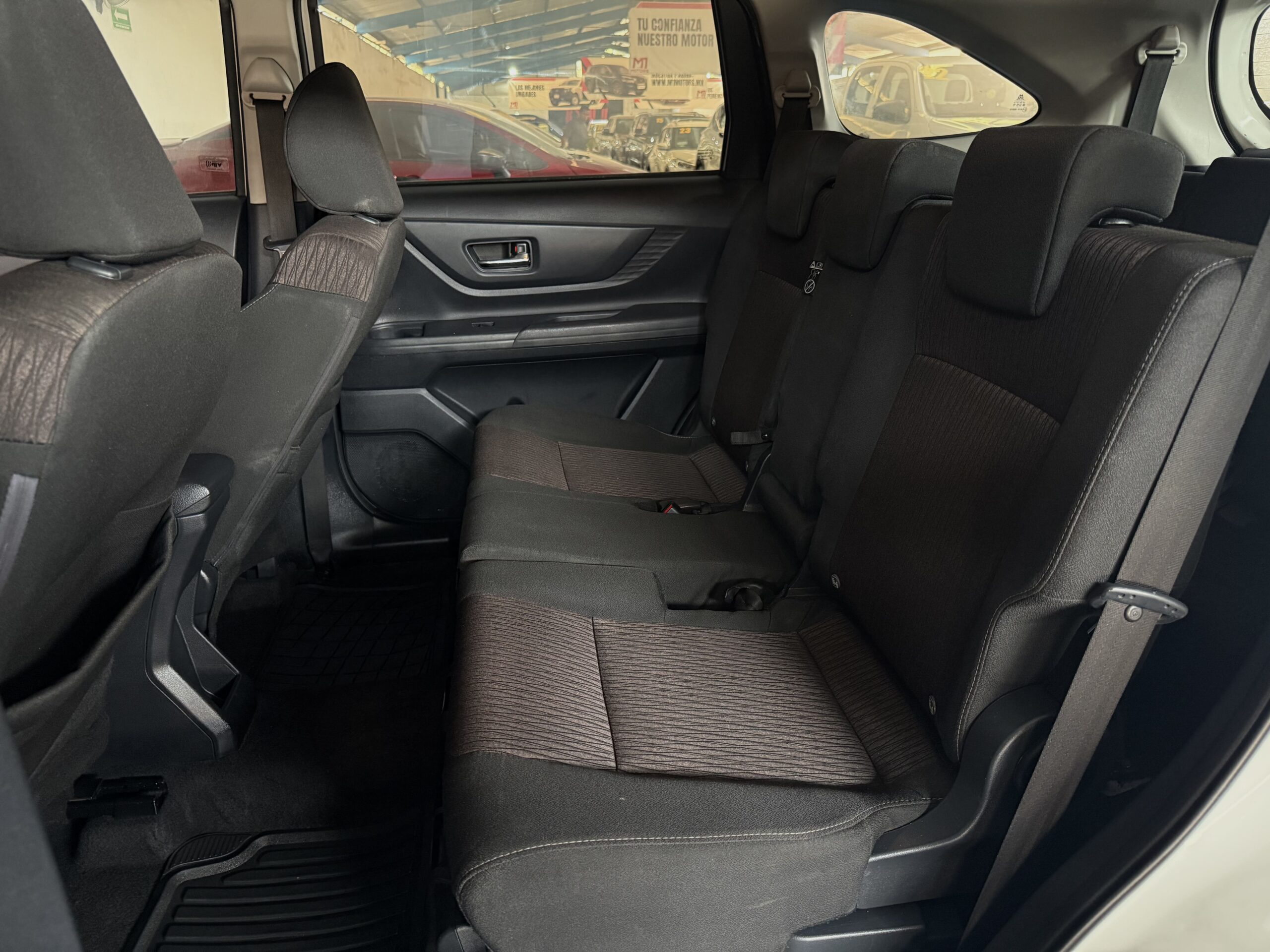 TOYOTA AVANZA XLE 2023