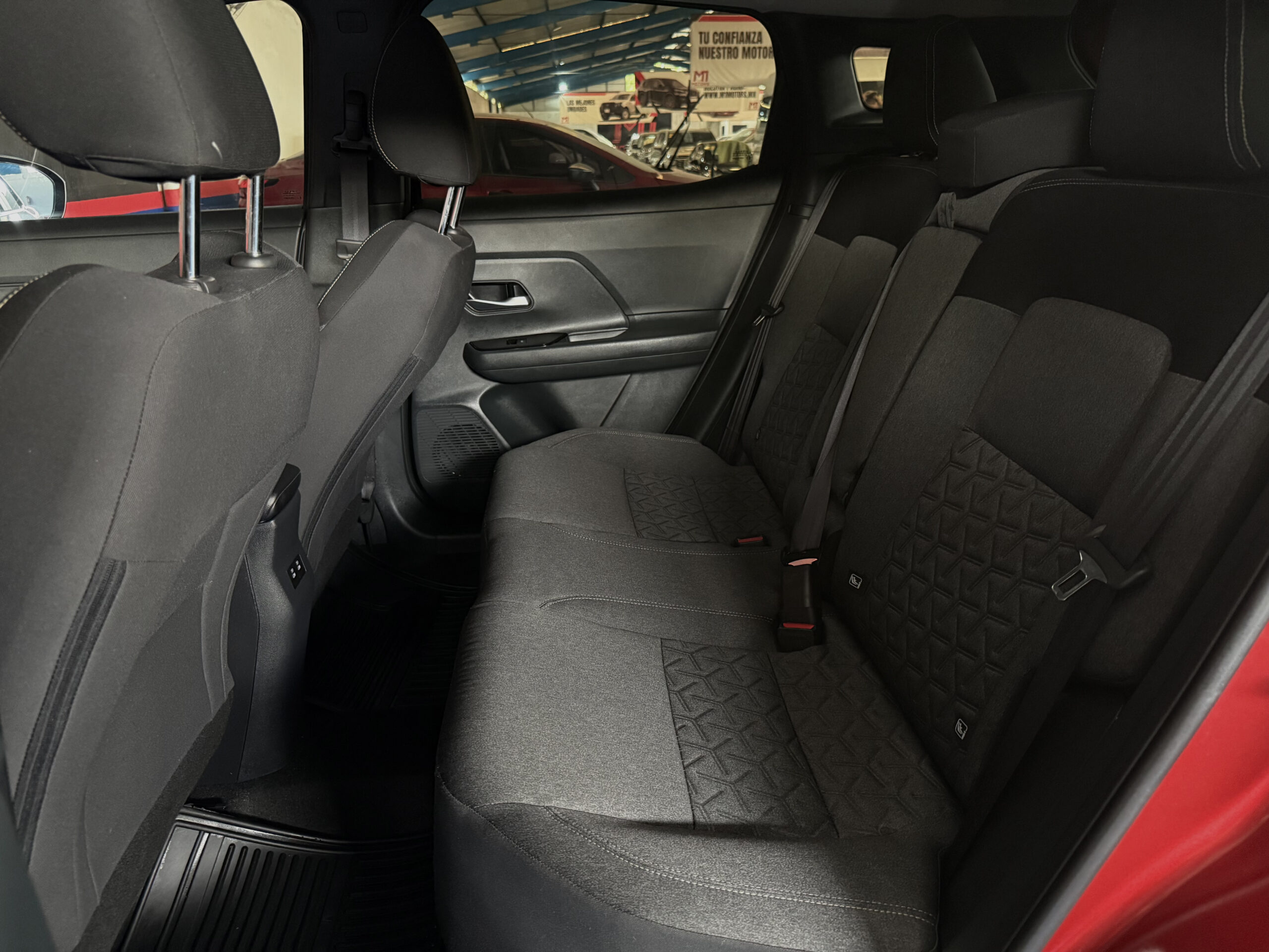 NISSAN KICKS ADVANCE CVT 2025