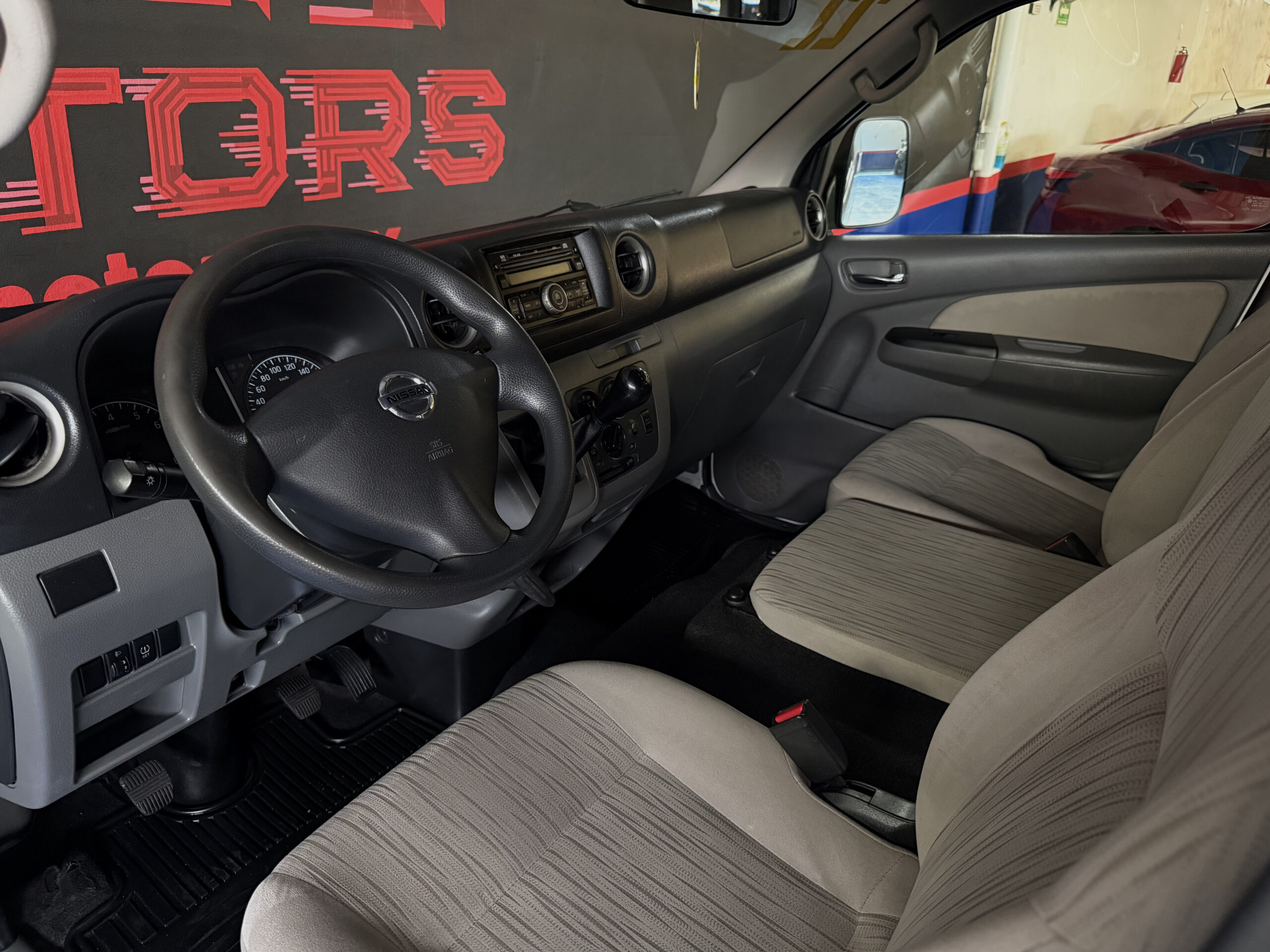 NV350 URVAN 15 PAS AMPLIA TM 2022