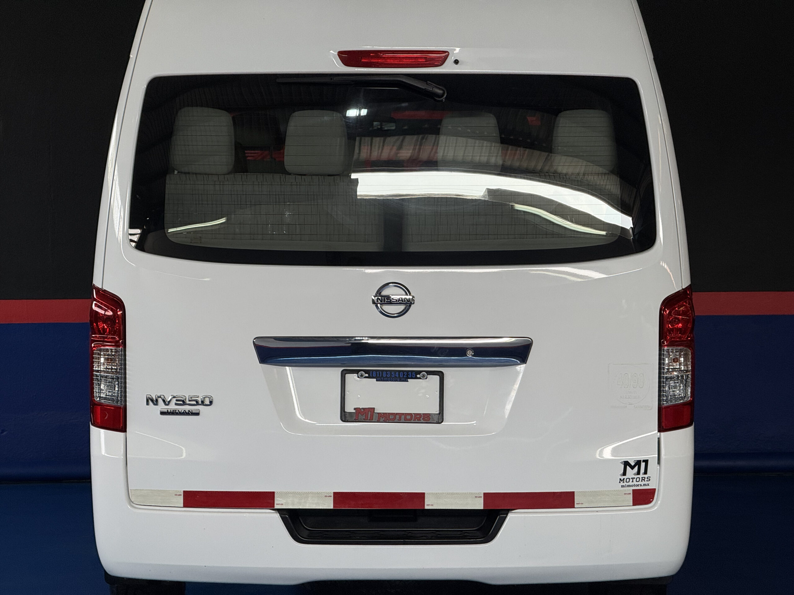 NV350 URVAN 15 PAS AMPLIA TM 2022