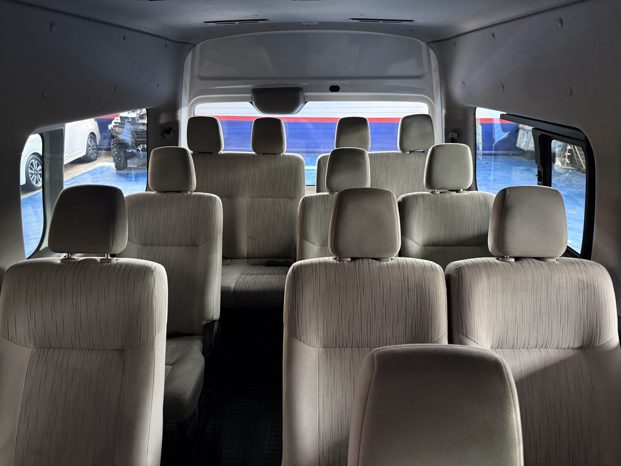 NV350 URVAN 15 PAS AMPLIA TM 2022