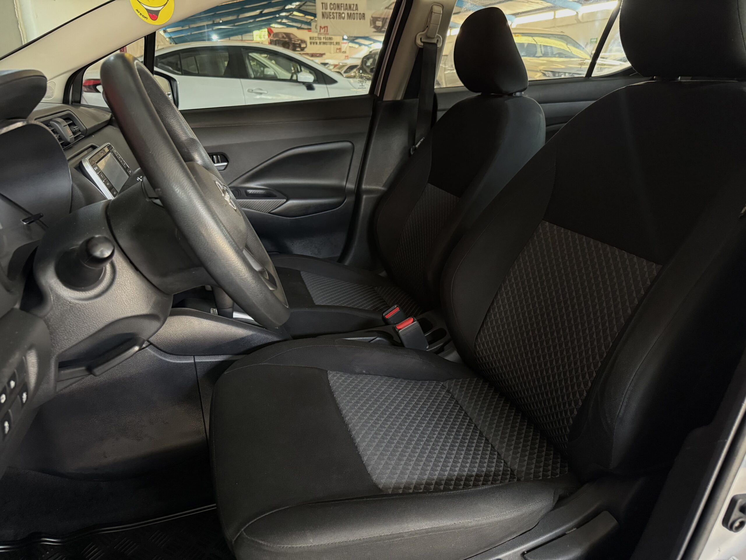 NISSAN VERSA SENSE CVT 2023