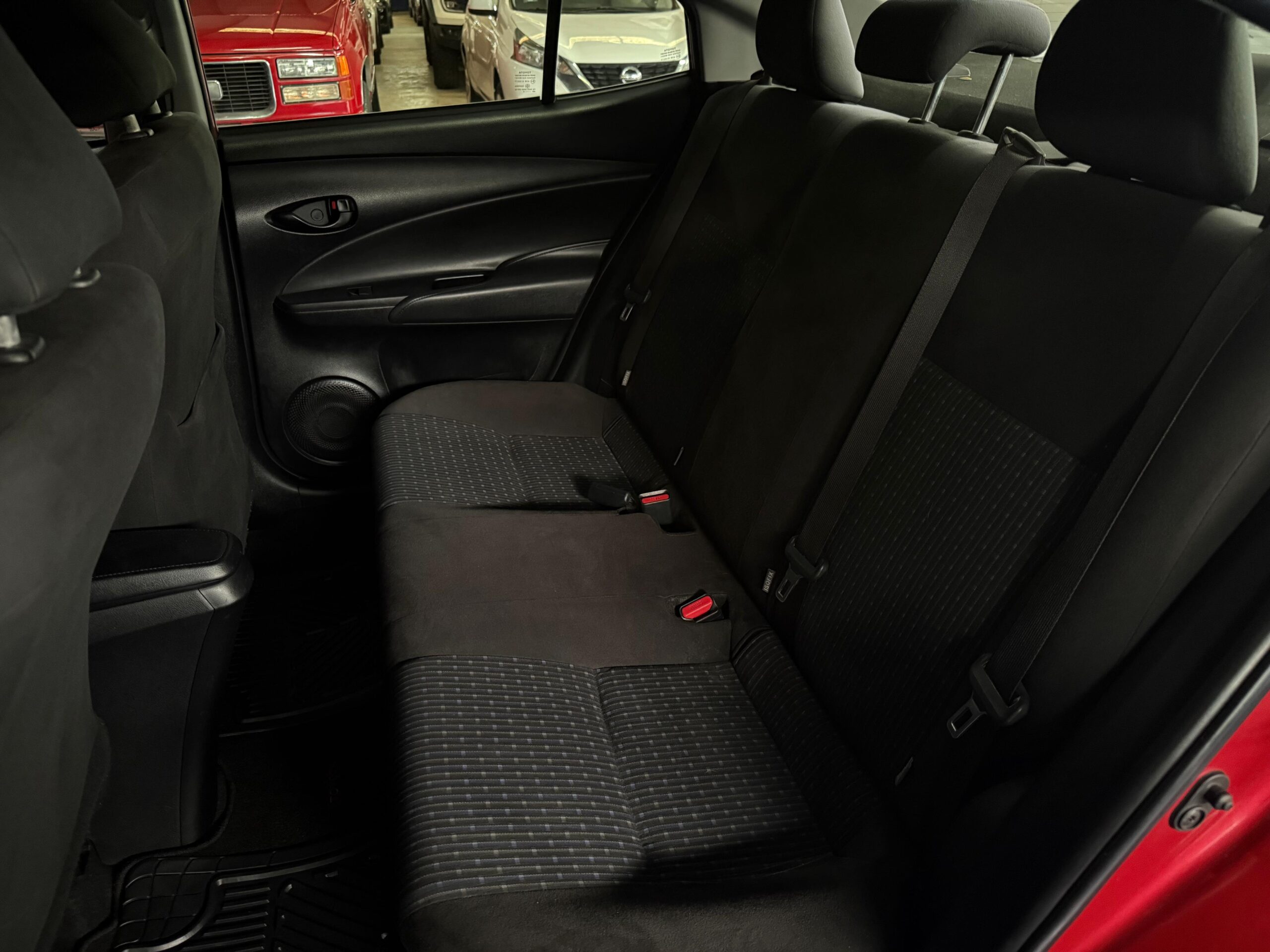 TOYOTA YARIS CORE CVT 2020