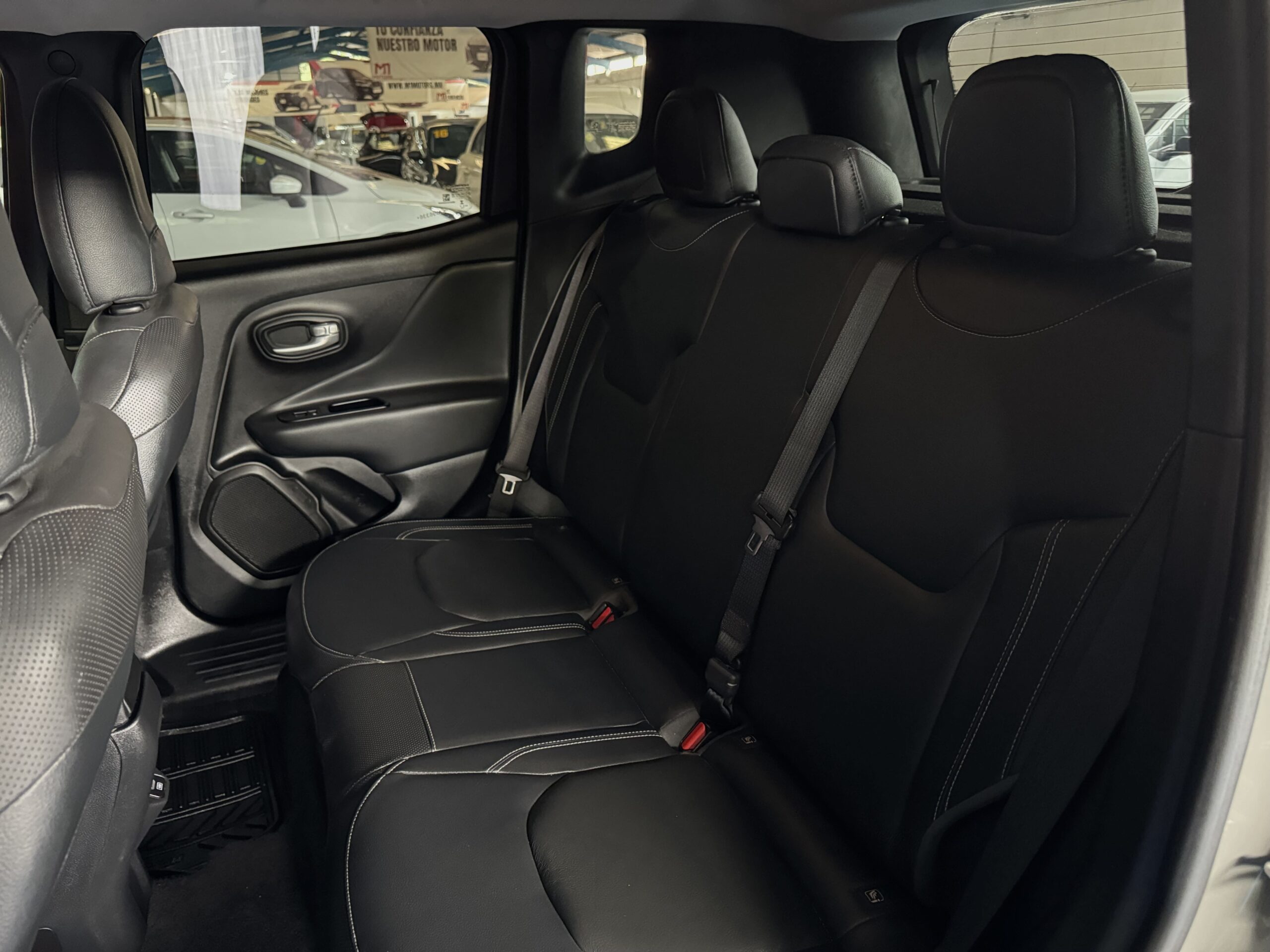 JEEP RENEGADE LATITUDE 1.3L TURBO 2024