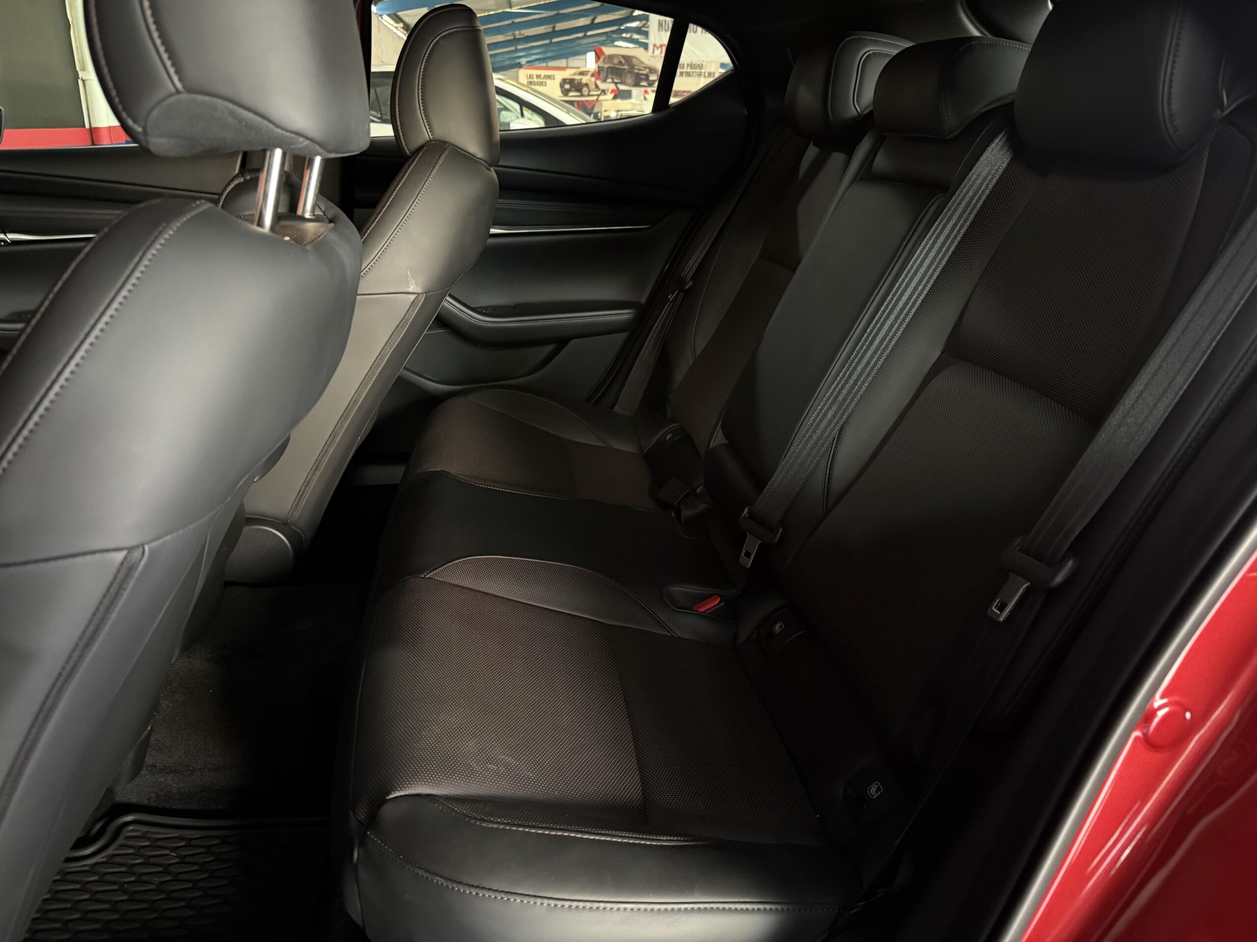 MAZDA 3 HATCHBACK SIGNATURE 2026