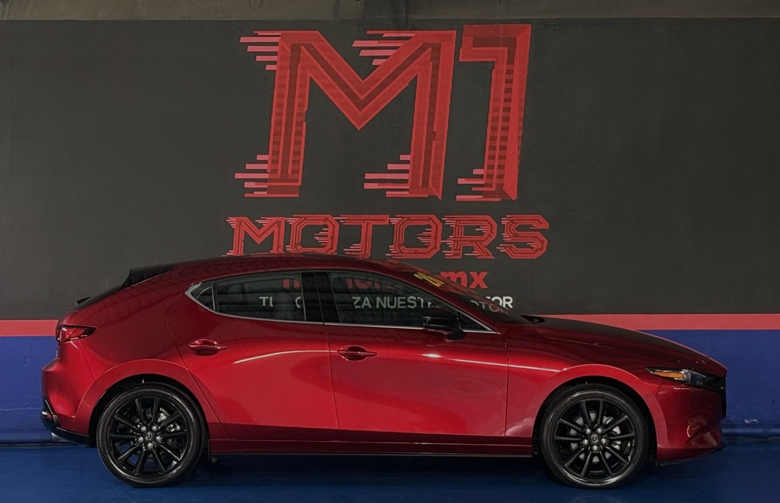 MAZDA 3 HATCHBACK SIGNATURE 2026