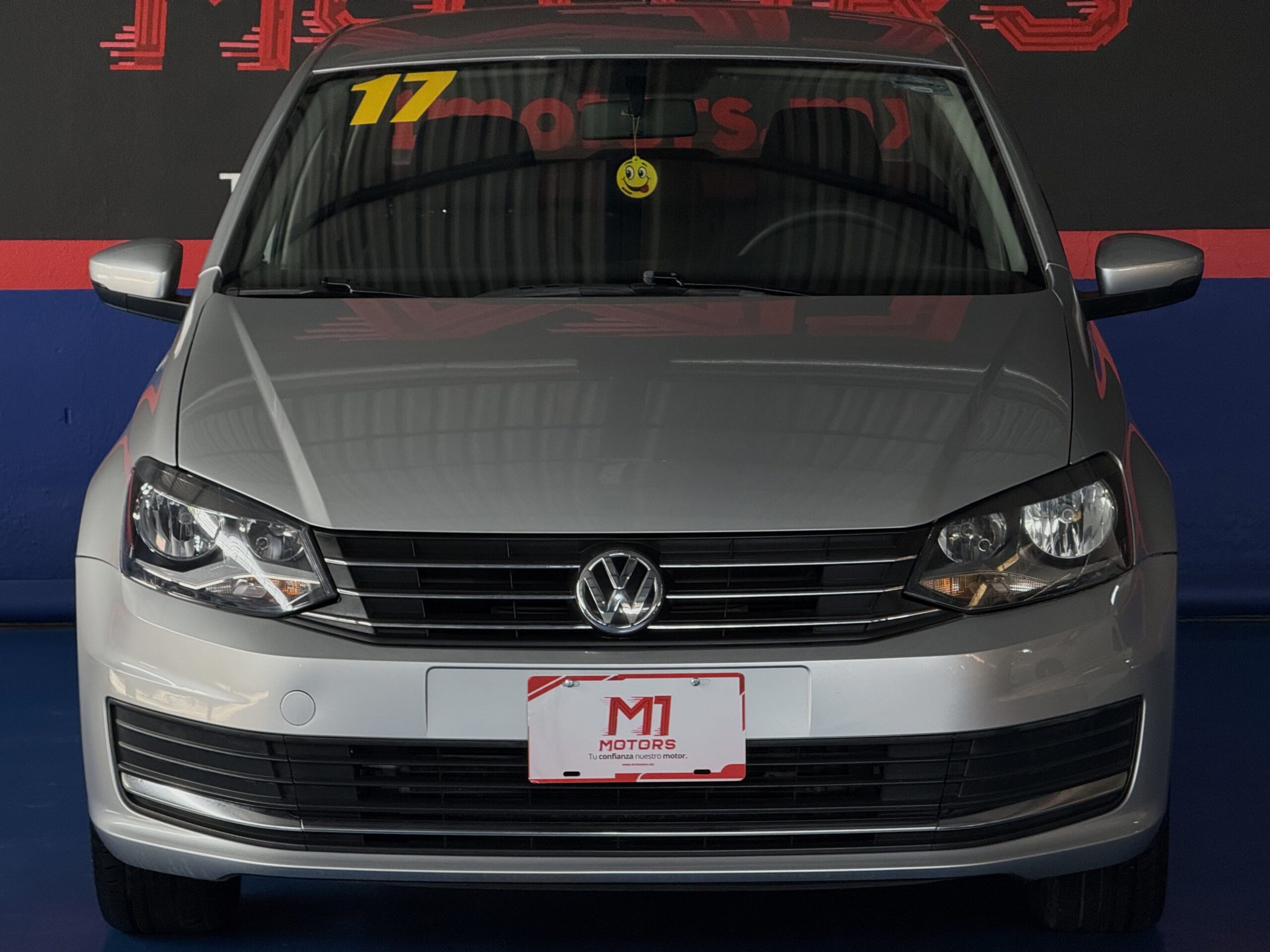 VOLKSWAGEN VENTO COMFORTLINE 2017